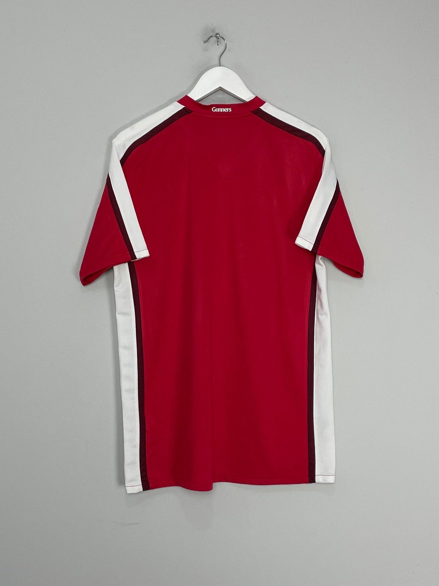 Shop 2008/10 ARSENAL HOME SHIRT (L) NIKE, classic football shirts, vintage football shirts & retro soccer jerseys at Cult Kits