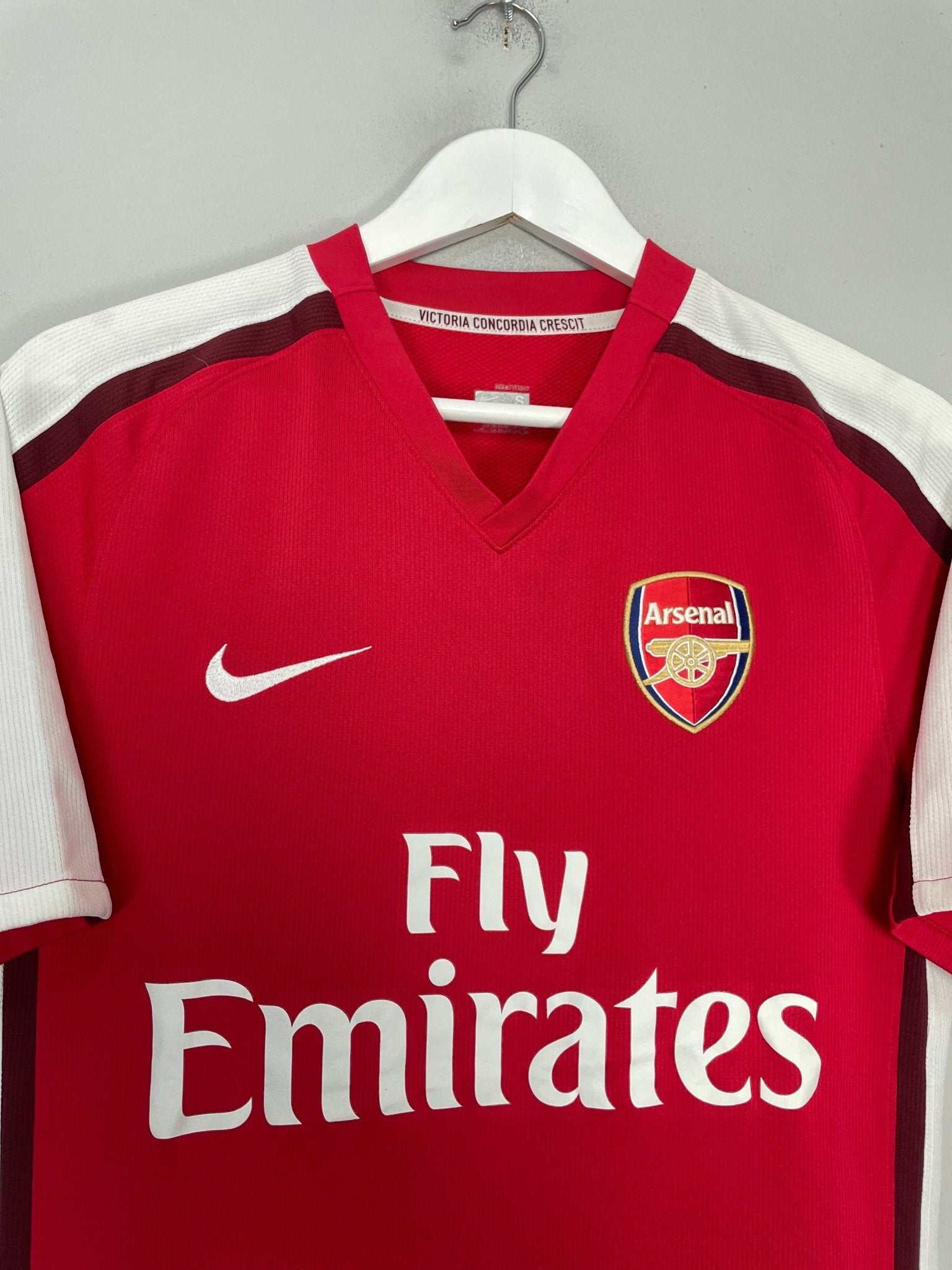 Shop 2008/10 ARSENAL HOME SHIRT (S) NIKE, classic football shirts, vintage football shirts & retro soccer jerseys at Cult Kits