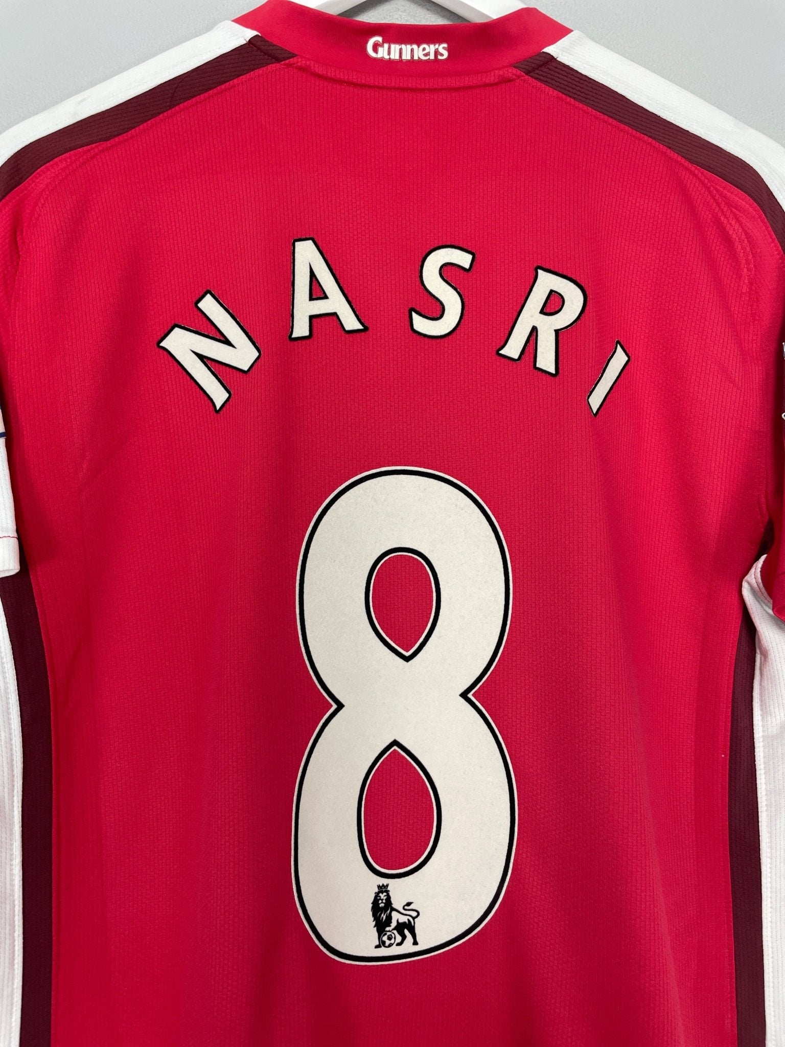 Shop 2008/10 ARSENAL NASRI #8 HOME SHIRT (M) NIKE, classic football shirts, vintage football shirts & retro soccer jerseys at Cult Kits