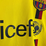 Shop 2008/10 BARCELONA INIESTA #8 AWAY SHIRT (XL) NIKE, classic football shirts, vintage football shirts & retro soccer jerseys at Cult Kits