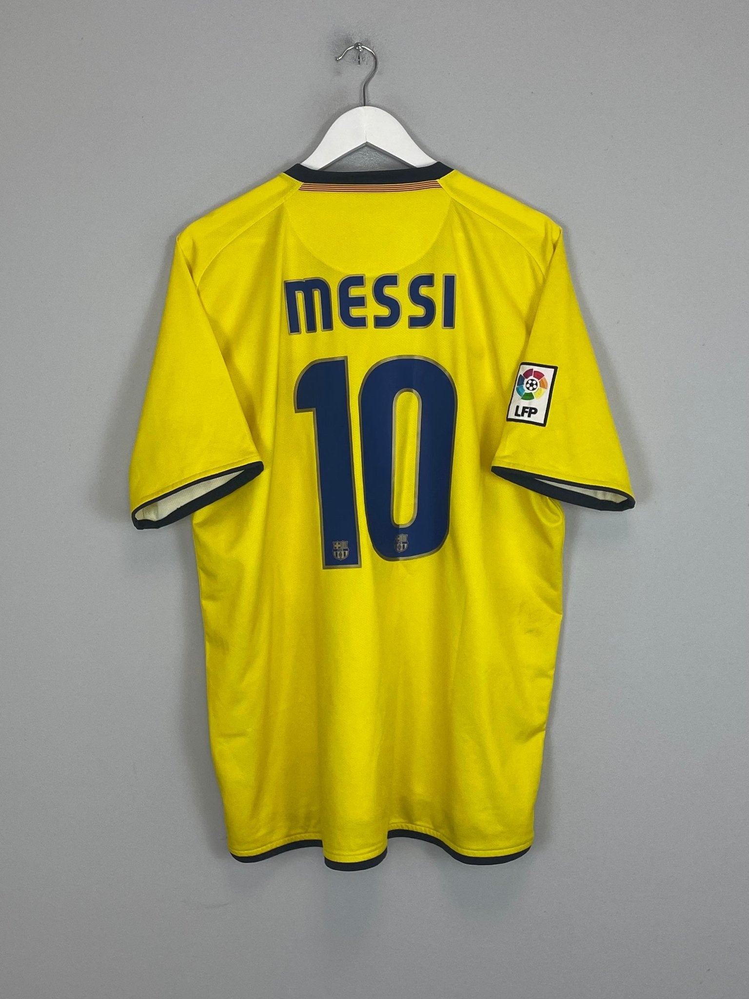 Shop 2008/10 BARCELONA MESSI #10 AWAY SHIRT (XL) NIKE, classic football shirts, vintage football shirts & retro soccer jerseys at Cult Kits