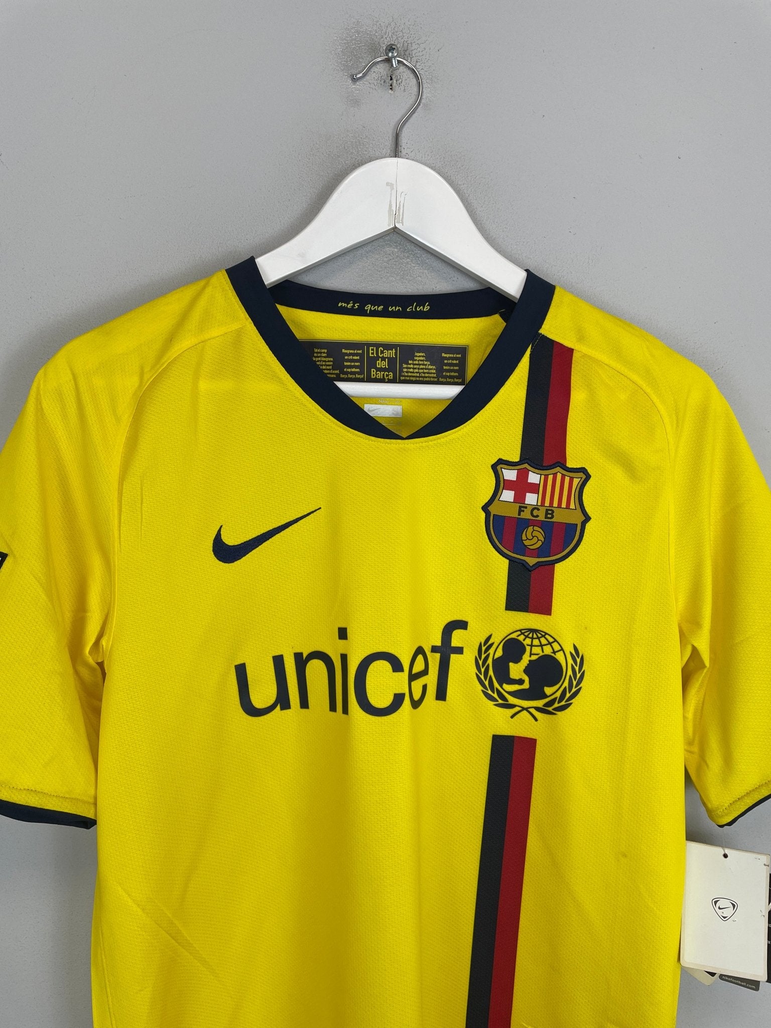 Shop 2008/10 BARCELONA MESSI #10 *BNWT* AWAY SHIRT (S) NIKE, classic football shirts, vintage football shirts & retro soccer jerseys at Cult Kits