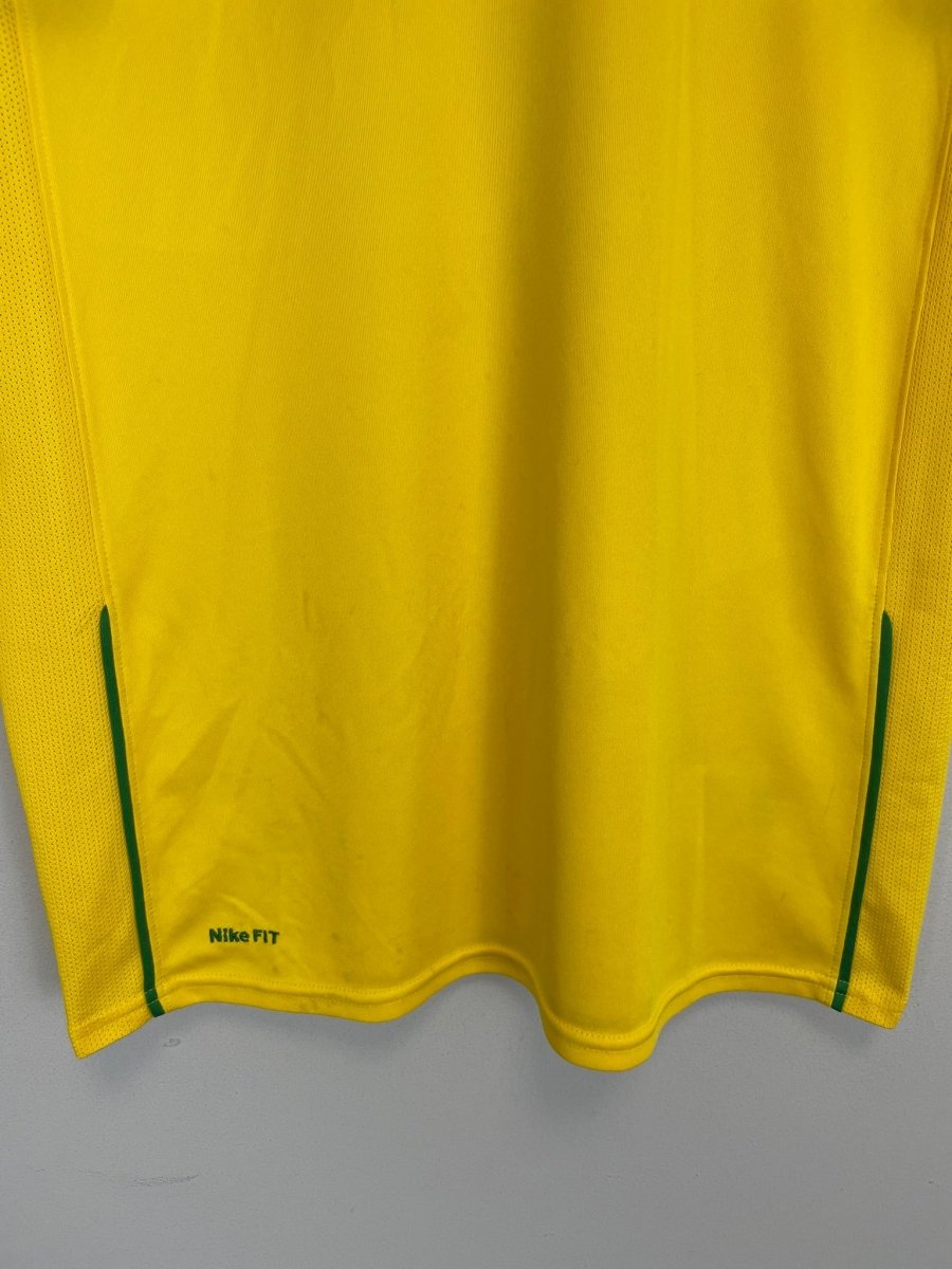 2008/10 BRAZIL RONALDINHO 10 HOME SHIRT (M) NIKE - Cult Kits - Medium - Buy Vintage Football Shirts, Authentic Retro Football Shirts For Sale, Classic Football Shirts & Soccer Jersey