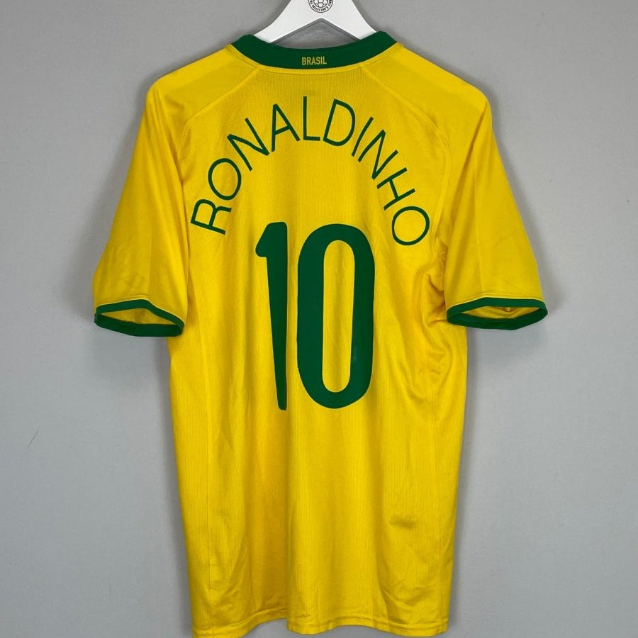 2008/10 BRAZIL RONALDINHO 10 HOME SHIRT (M) NIKE - Cult Kits - Medium - Buy Vintage Football Shirts, Authentic Retro Football Shirts For Sale, Classic Football Shirts & Soccer Jersey