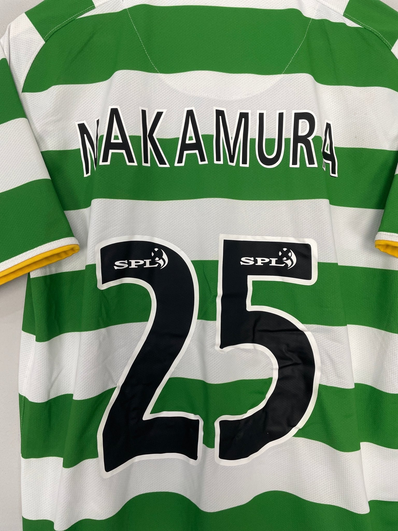 Shop 2008/10 CELTIC NAKAMURA #25 HOME SHIRT (M) NIKE, classic football shirts, vintage football shirts & retro soccer jerseys at Cult Kits