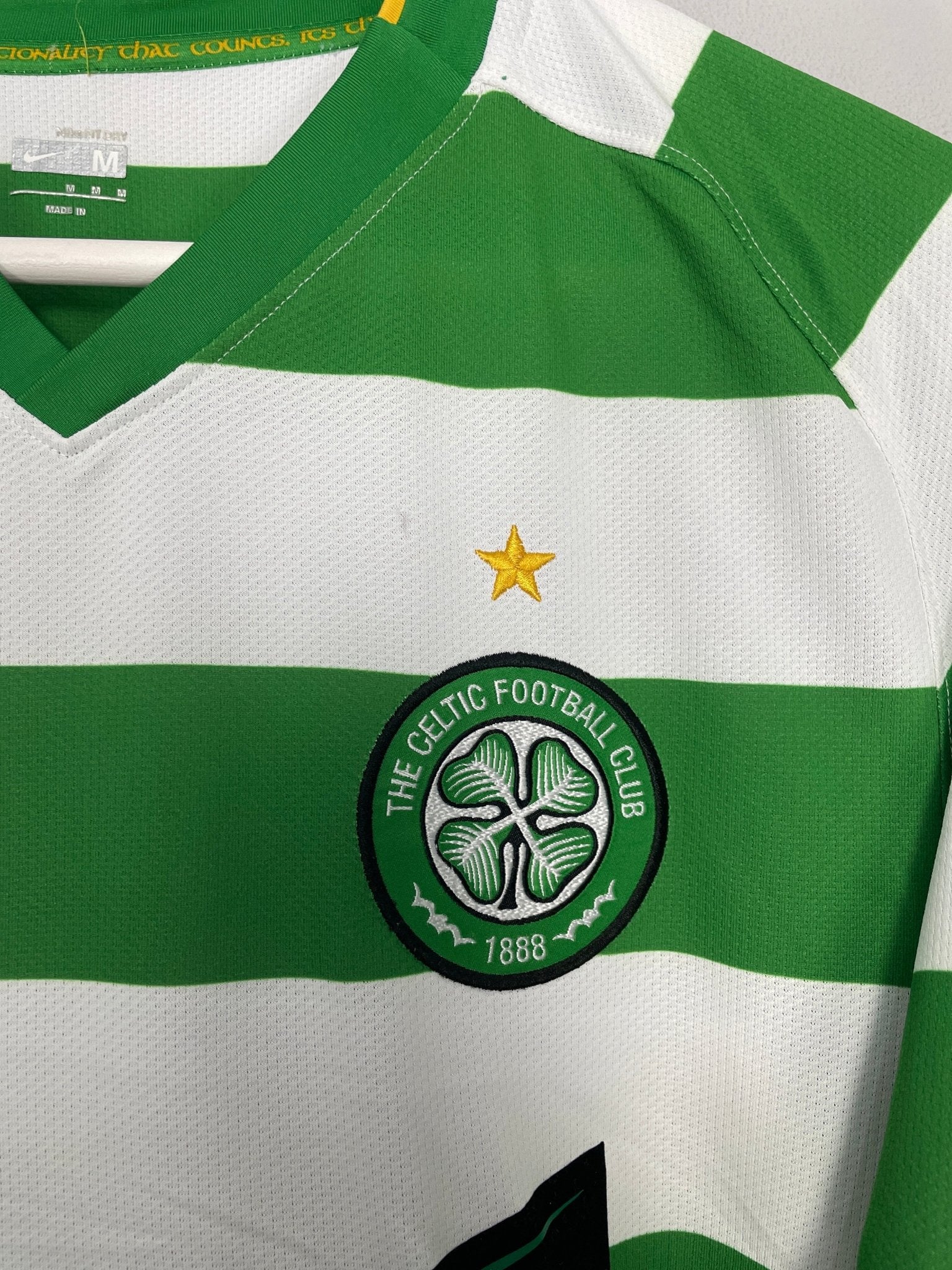 Shop 2008/10 CELTIC NAKAMURA #25 HOME SHIRT (M) NIKE, classic football shirts, vintage football shirts & retro soccer jerseys at Cult Kits