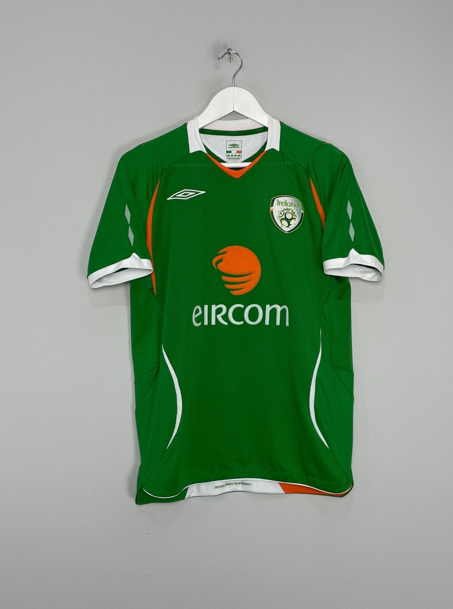Shop 2008/10 IRELAND HOME SHIRT (S) UMBRO, classic football shirts, vintage football shirts & retro soccer jerseys at Cult Kits