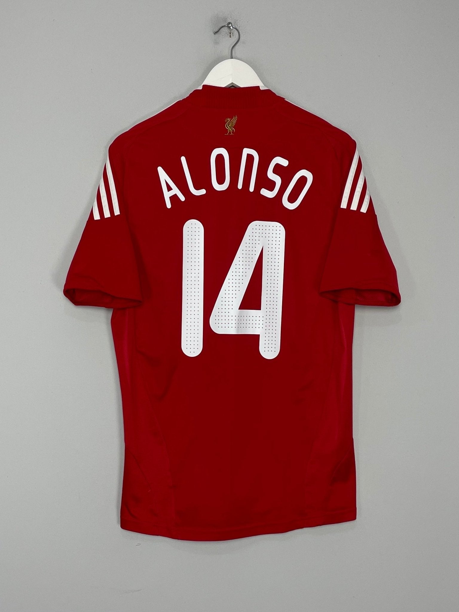 Shop 2008/10 LIVERPOOL ALONSO #14 HOME SHIRT (M) ADIDAS, classic football shirts, vintage football shirts & retro soccer jerseys at Cult Kits