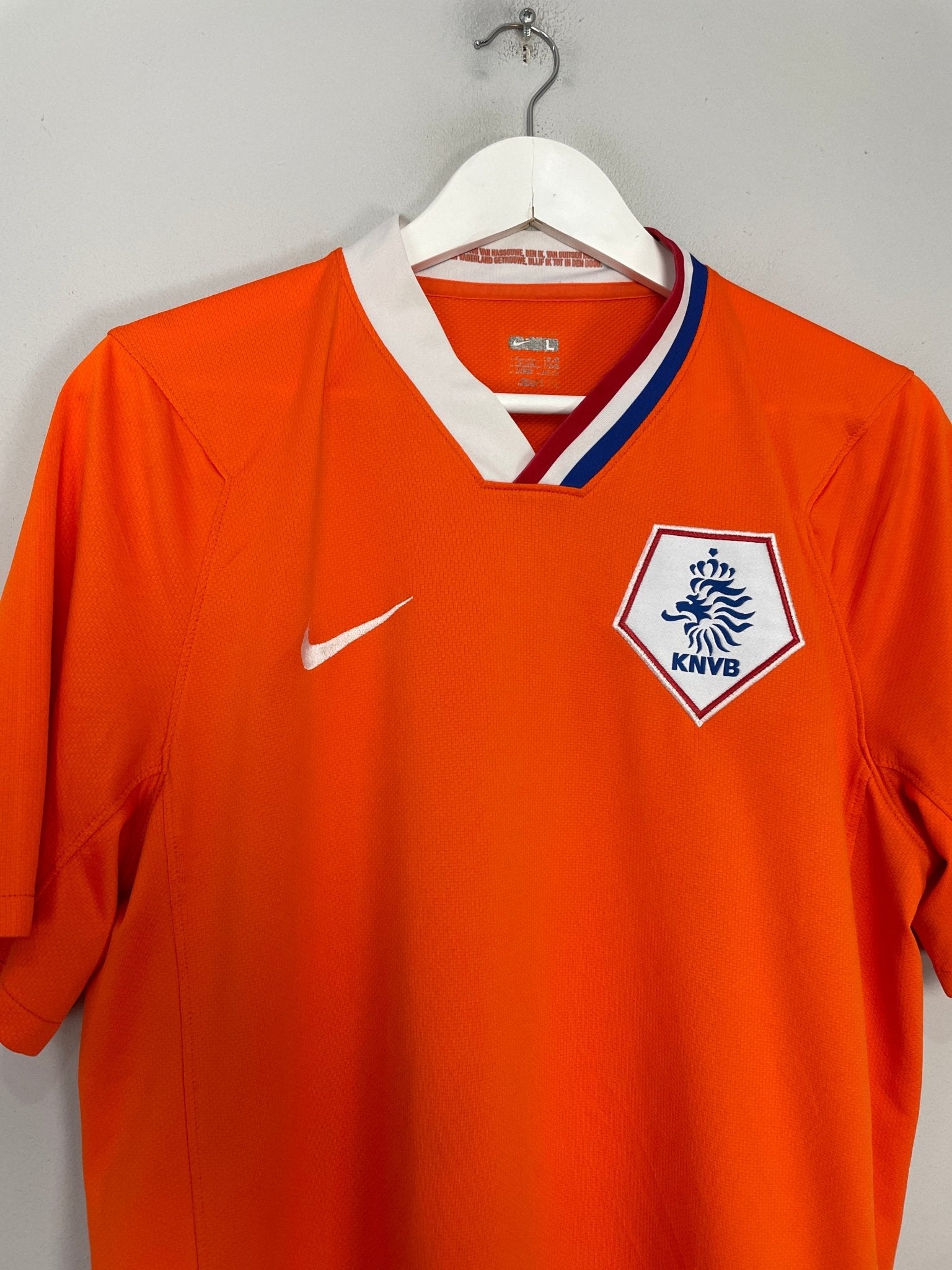 Shop 2008/10 NETHERLANDS HOME SHIRT (L) NIKE, classic football shirts, vintage football shirts & retro soccer jerseys at Cult Kits