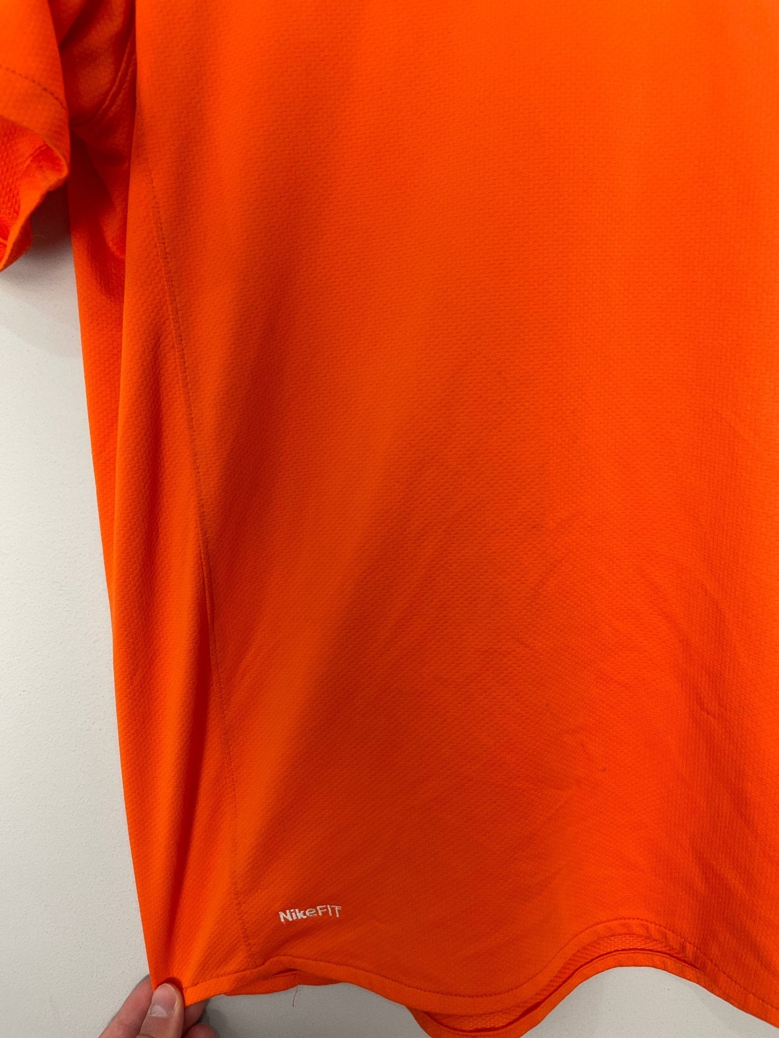 Shop 2008/10 NETHERLANDS HOME SHIRT (S) NIKE, classic football shirts, vintage football shirts & retro soccer jerseys at Cult Kits