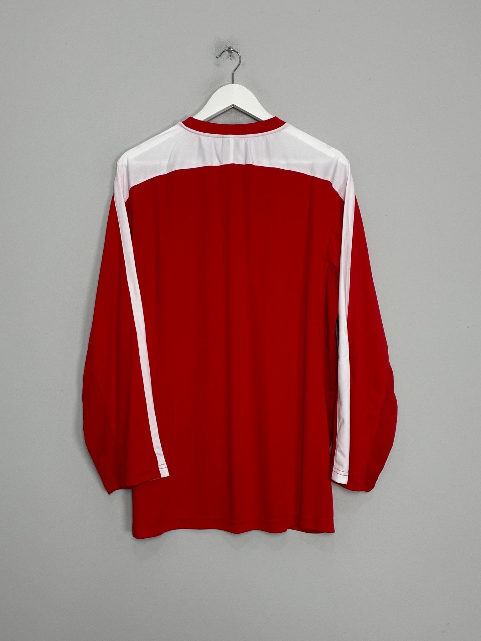 Shop 2008/10 NORTH KOREA L/S HOME SHIRT (XL) ERKE, classic football shirts, vintage football shirts & retro soccer jerseys at Cult Kits