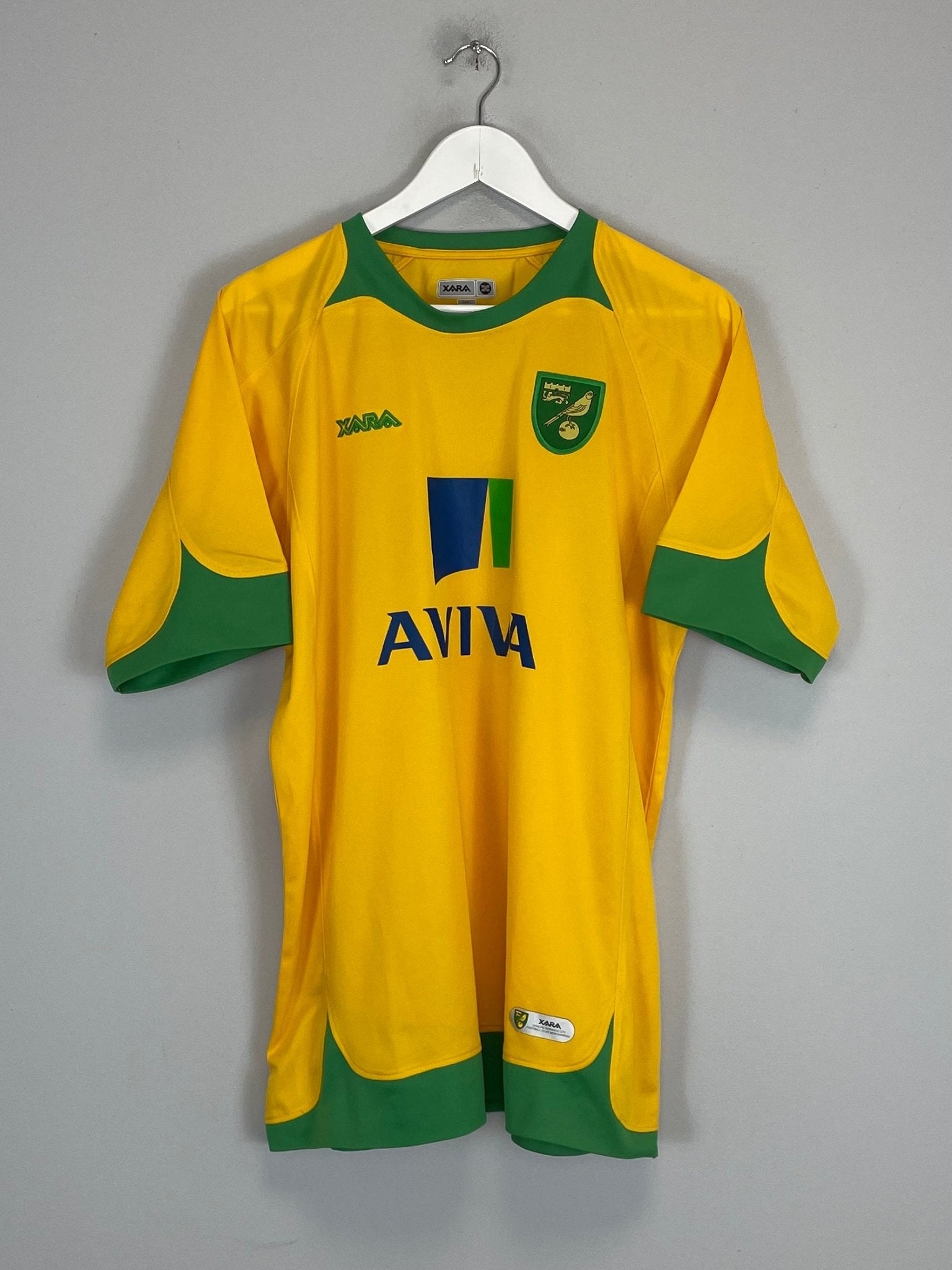 Shop 2008/10 NORWICH CITY HOME SHIRT (L) XARA, classic football shirts, vintage football shirts & retro soccer jerseys at Cult Kits