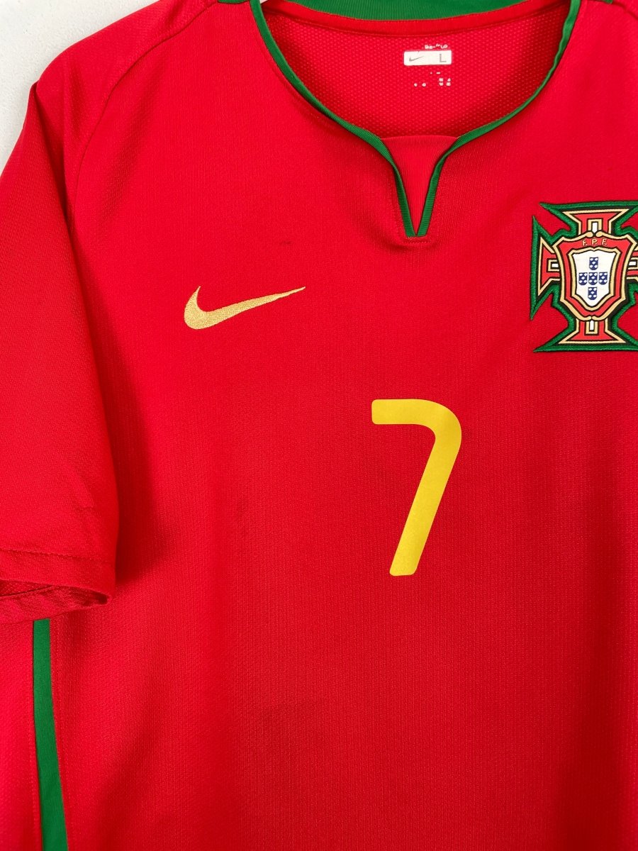 2008/10 PORTUGAL RONALDO 7 HOME SHIRT (L) NIKE - Cult Kits - Large - Buy Vintage Football Shirts, Authentic Retro Football Shirts For Sale, Classic Football Shirts & Soccer Jersey