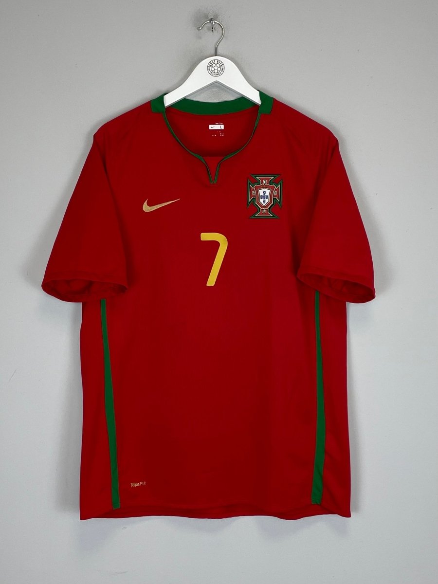 2008/10 PORTUGAL RONALDO 7 HOME SHIRT (L) NIKE - Cult Kits - Large - Buy Vintage Football Shirts, Authentic Retro Football Shirts For Sale, Classic Football Shirts & Soccer Jersey