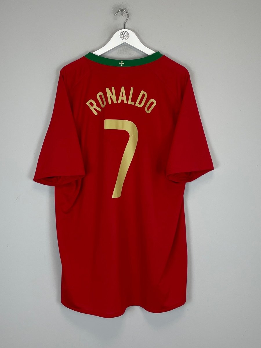 2008/10 PORTUGAL RONALDO 7 HOME SHIRT (XXL) NIKE - Cult Kits - XXL - Buy Vintage Football Shirts, Authentic Retro Football Shirts For Sale, Classic Football Shirts & Soccer Jersey