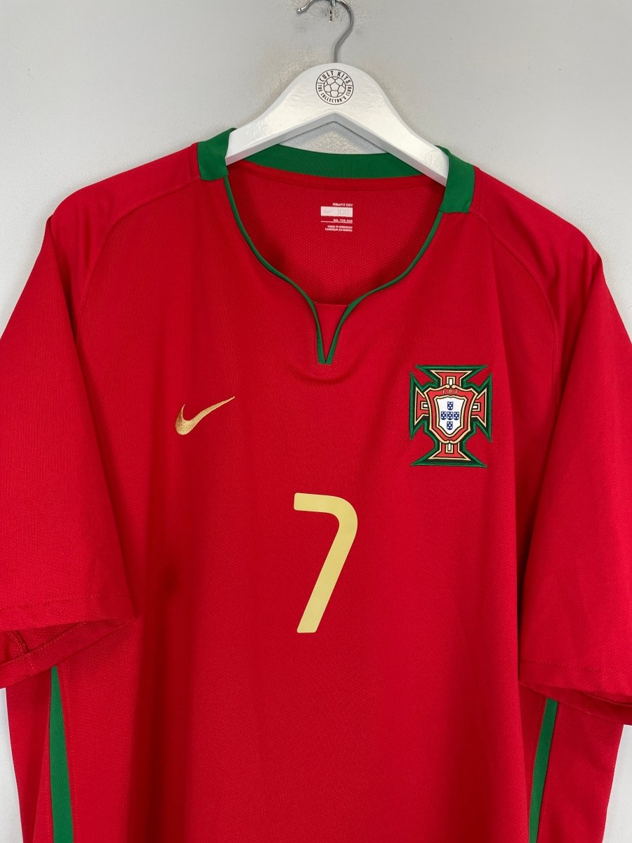 2008/10 PORTUGAL RONALDO 7 HOME SHIRT (XXL) NIKE - Cult Kits - XXL - Buy Vintage Football Shirts, Authentic Retro Football Shirts For Sale, Classic Football Shirts & Soccer Jersey