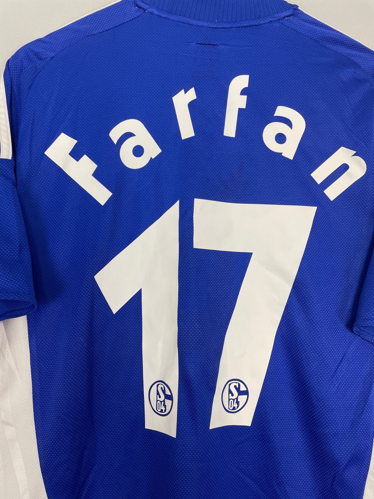Shop 2008/10 SCHALKE FARFAN #17 HOME SHIRT (M) ADIDAS, classic football shirts, vintage football shirts & retro soccer jerseys at Cult Kits