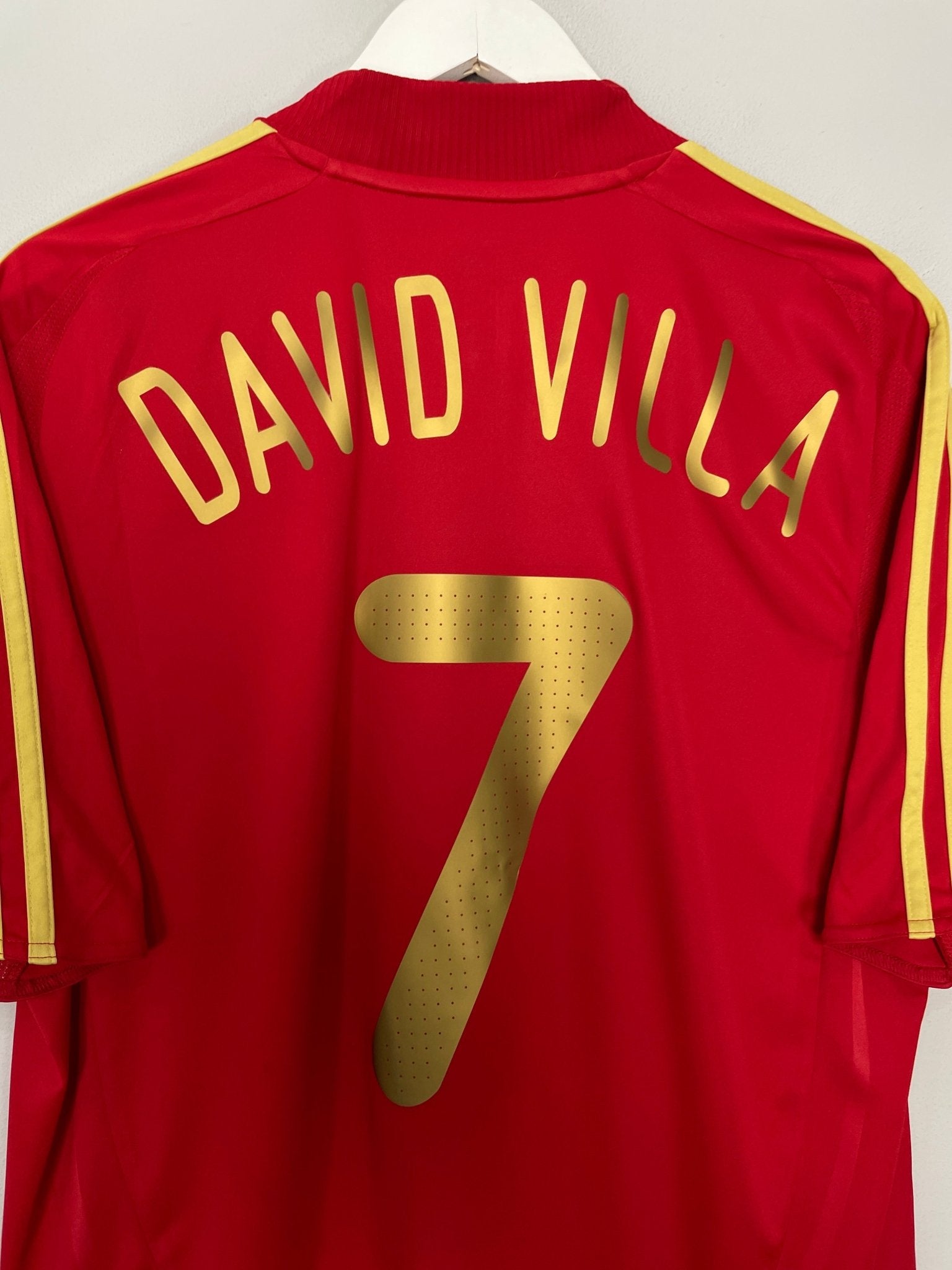 Shop 2008/10 SPAIN DAVID VILLA #7 HOME SHIRT (L) ADIDAS, classic football shirts, vintage football shirts & retro soccer jerseys at Cult Kits
