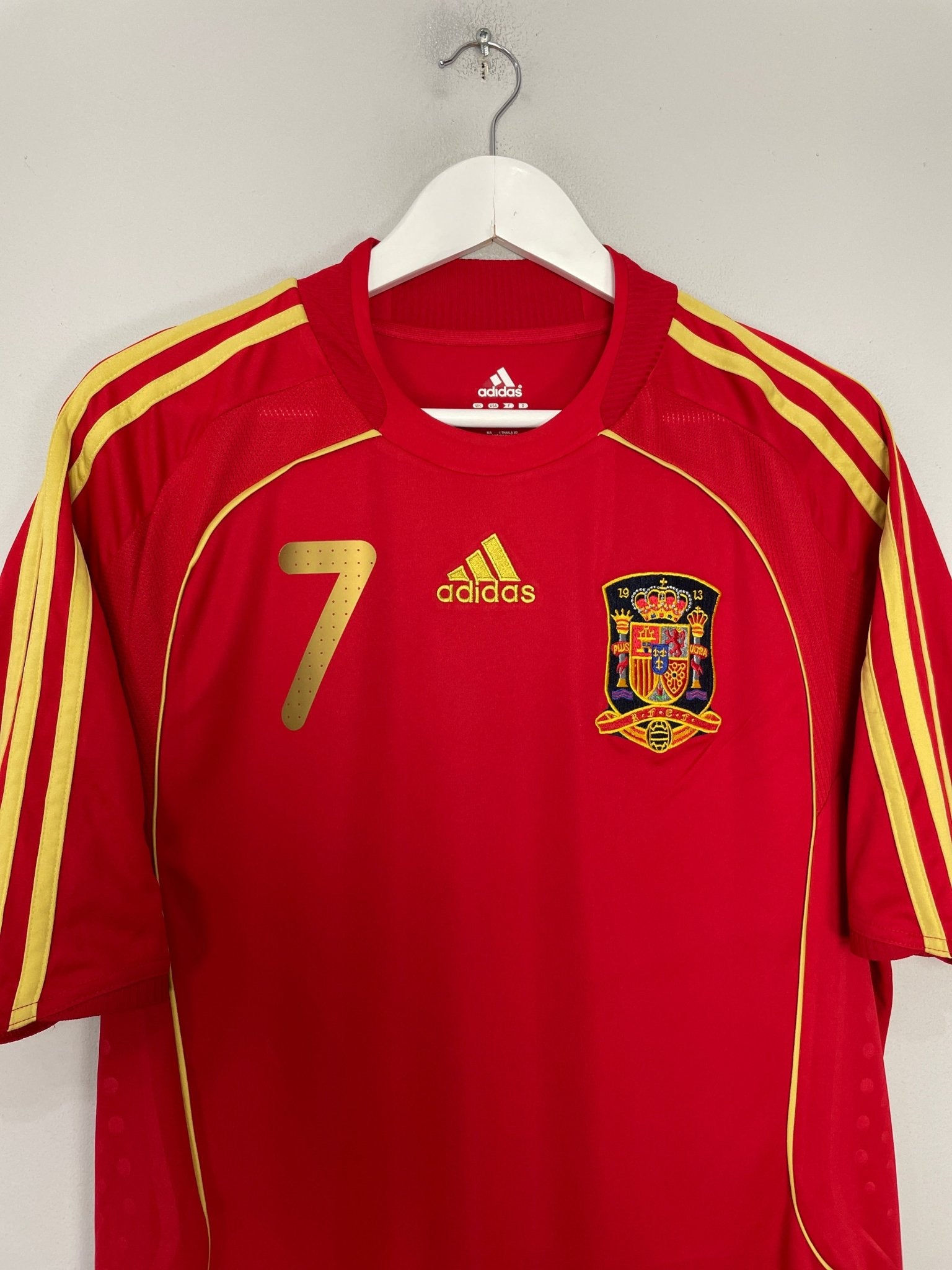 Shop 2008/10 SPAIN DAVID VILLA #7 HOME SHIRT (L) ADIDAS, classic football shirts, vintage football shirts & retro soccer jerseys at Cult Kits
