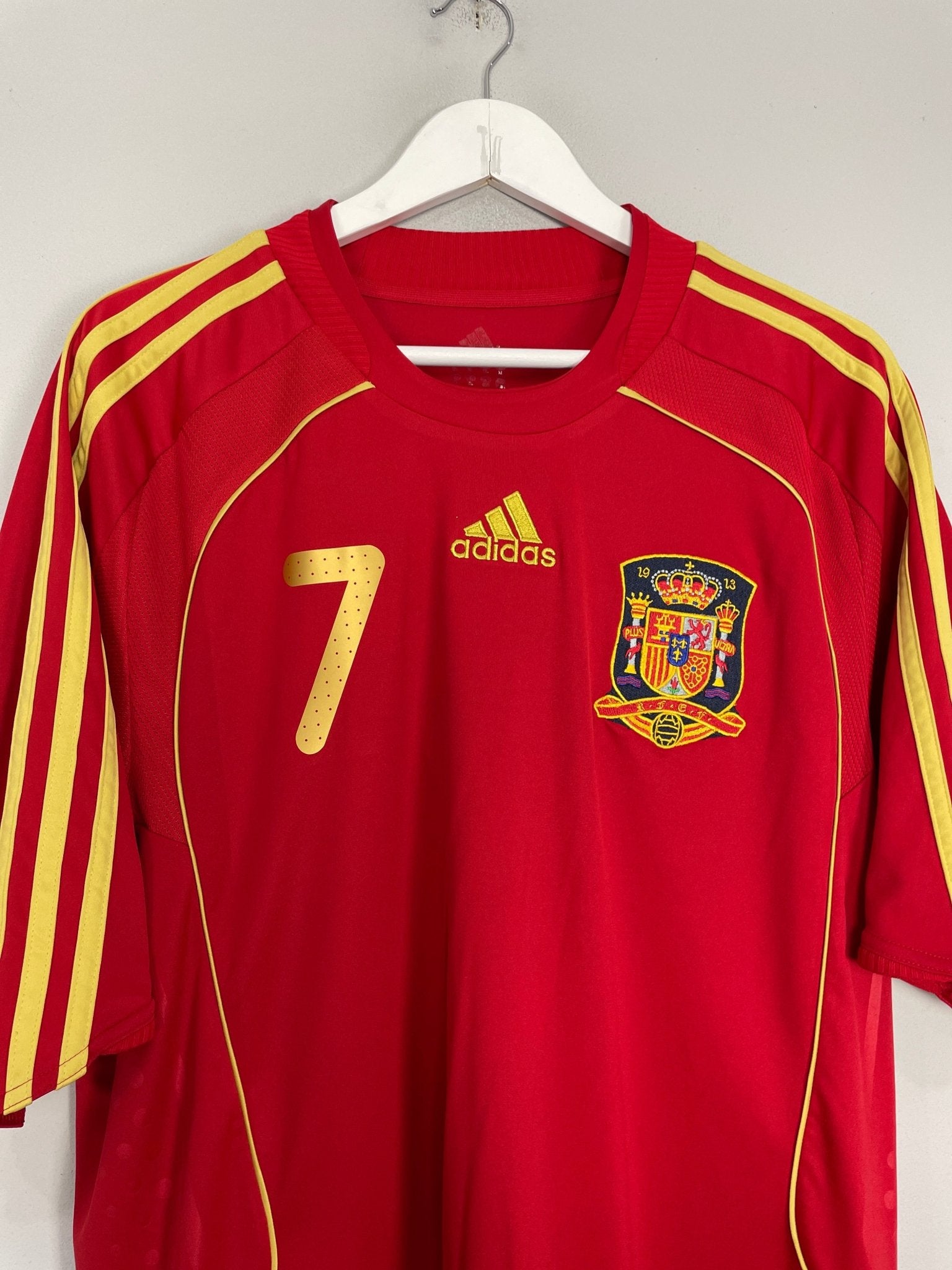 Shop 2008/10 SPAIN DAVID VILLA #7 HOME SHIRT (XL) ADIDAS, classic football shirts, vintage football shirts & retro soccer jerseys at Cult Kits