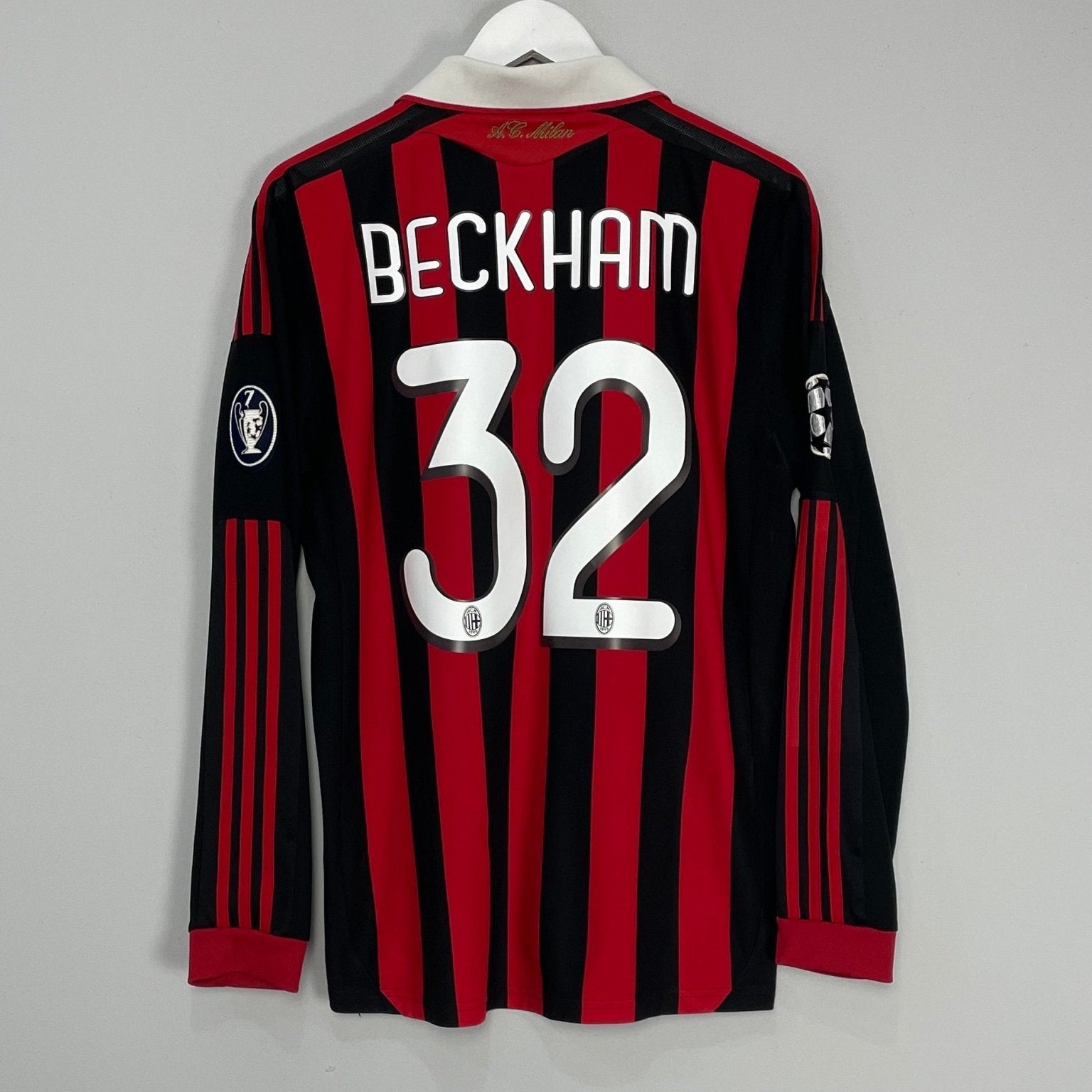 Shop 2009/10 AC MILAN BECKHAM #32 L/S C/L HOME SHIRT (M) ADIDAS, classic football shirts, vintage football shirts & retro soccer jerseys at Cult Kits