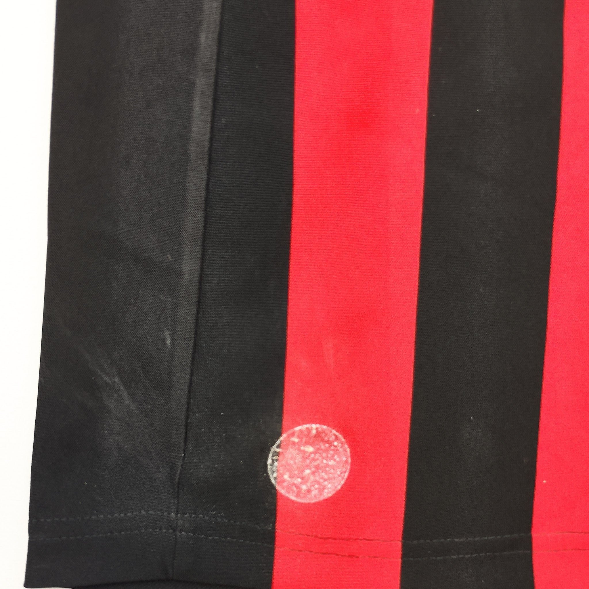 Buy 2009/10 AC Milan Ronaldinho 80 C/L Home Shirt (M) Adidas ~ Free worldwide shipping ~ Authentic Vintage Football Shirts from Cult Kits