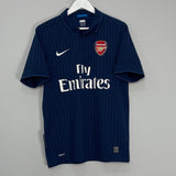Shop 2009/10 ARSENAL AWAY SHIRT (M) NIKE, classic football shirts, vintage football shirts & retro soccer jerseys at Cult Kits