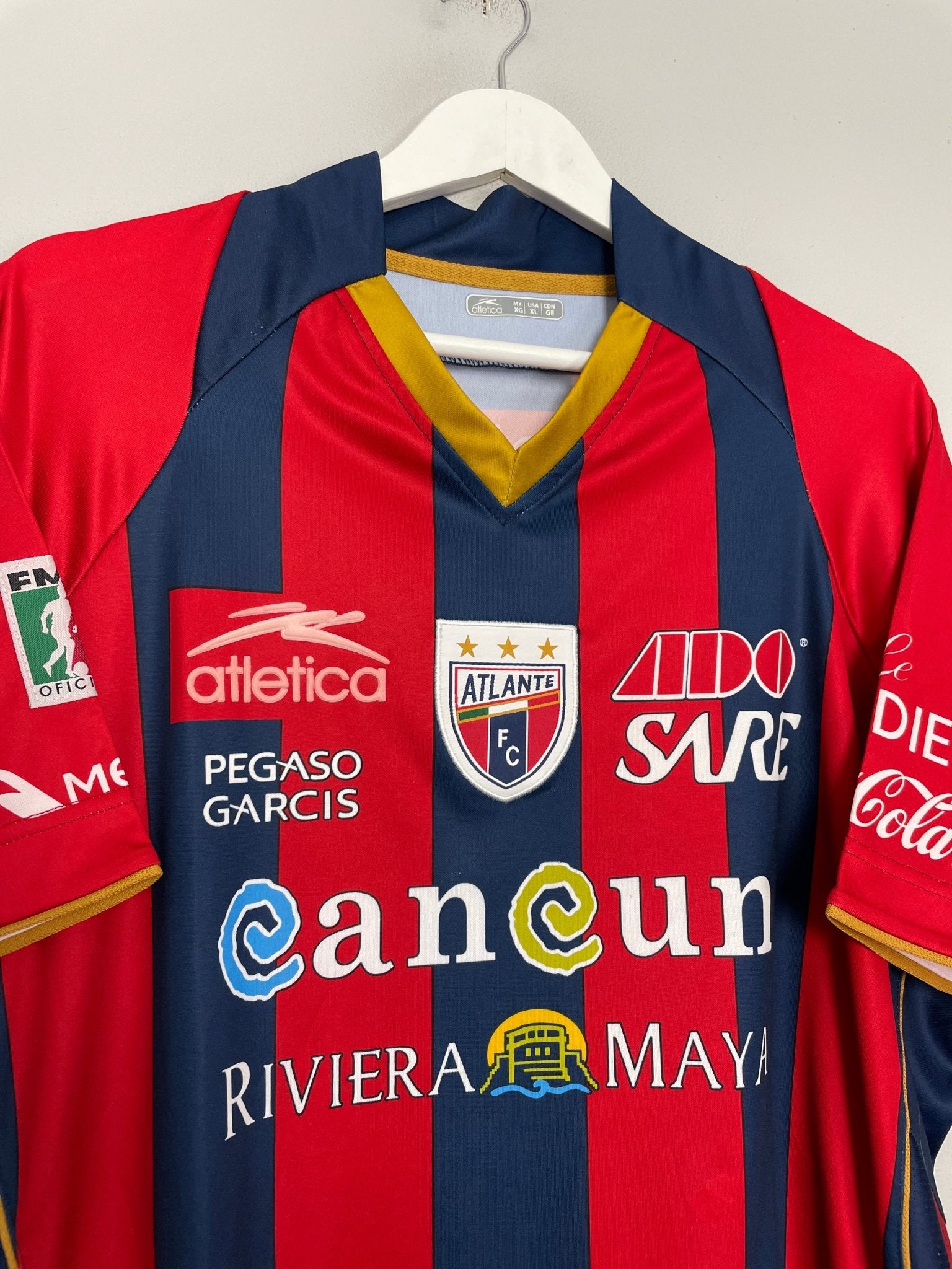 Shop 2009/10 ATLANTE *BNWT* HOME SHIRT (XL) ATLETICA, classic football shirts, vintage football shirts & retro soccer jerseys at Cult Kits