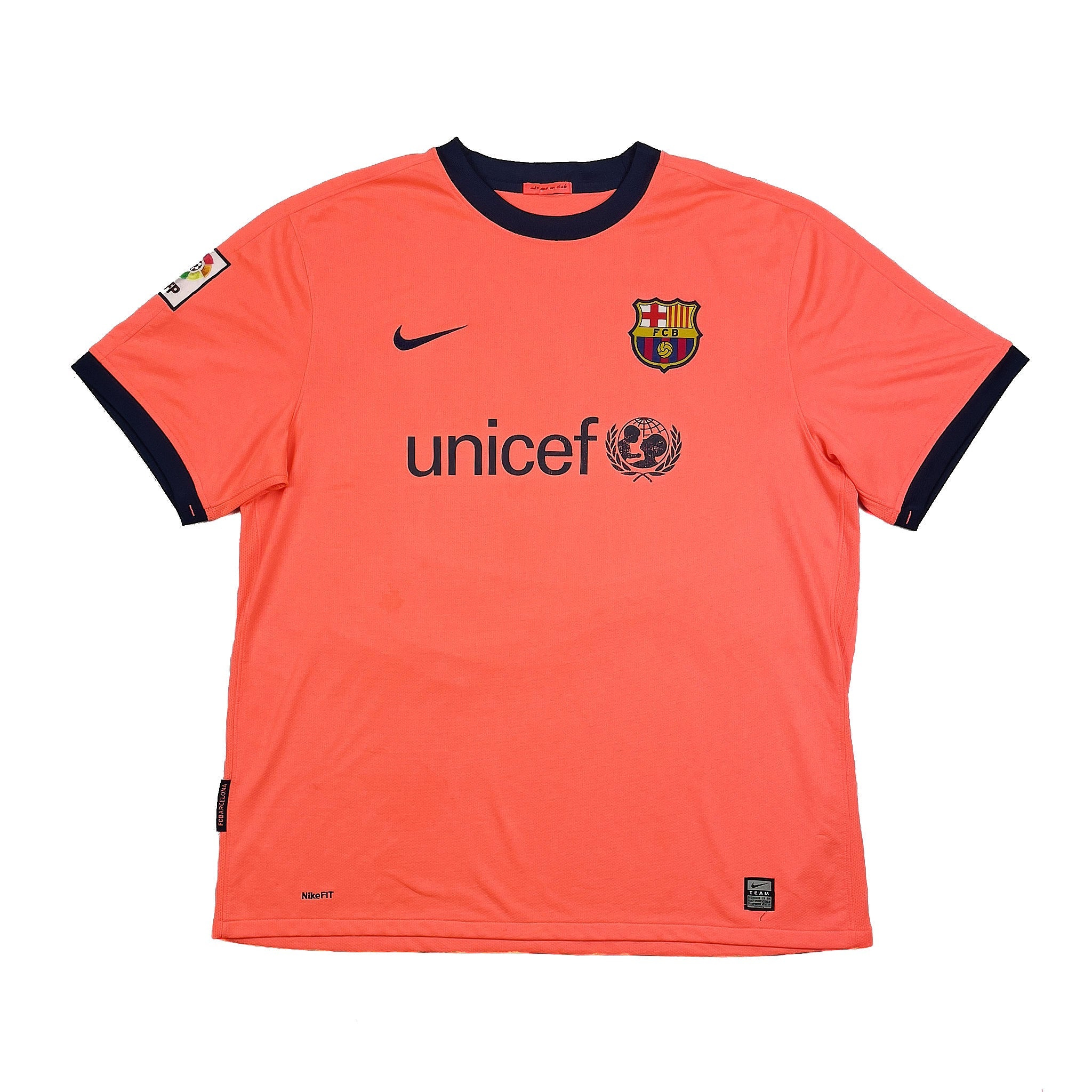 Buy 2009/10 BARCELONA MESSI 10 AWAY SHIRT (XL) NIKE ~ Free worldwide shipping available ~ Authentic Vintage Football Shirts from Cult Kits