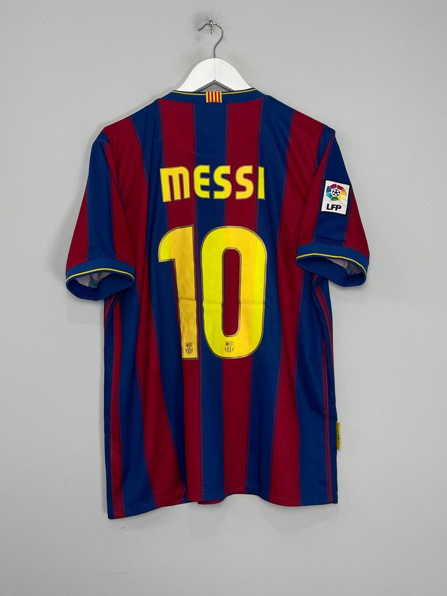 Shop 2009/10 BARCELONA MESSI #10 HOME SHIRT (L) NIKE, classic football shirts, vintage football shirts & retro soccer jerseys at Cult Kits