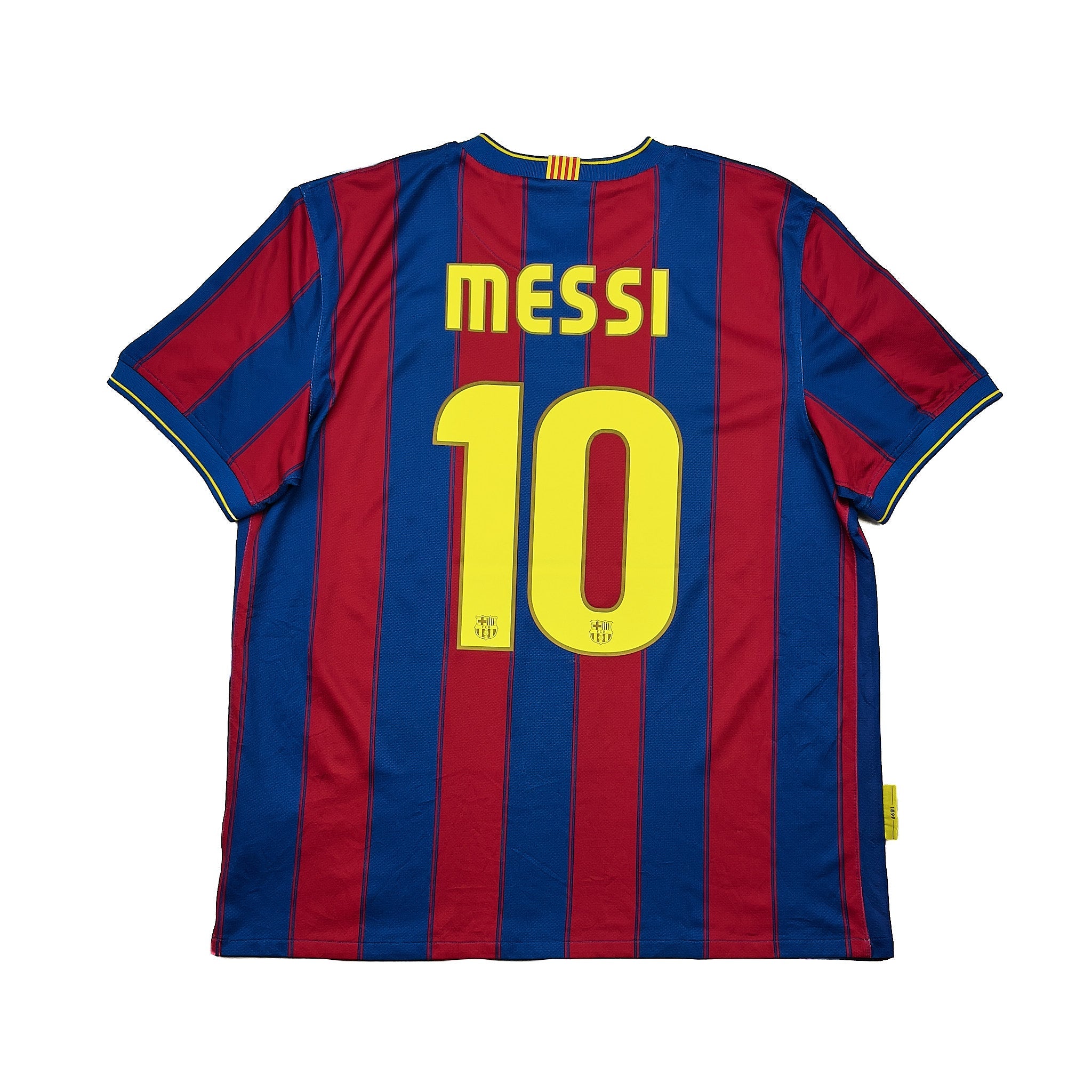 Buy 2009/10 Barcelona Messi 10 Home Shirt (L) Nike ~ Free worldwide shipping ~ Authentic Vintage Football Shirts from Cult Kits