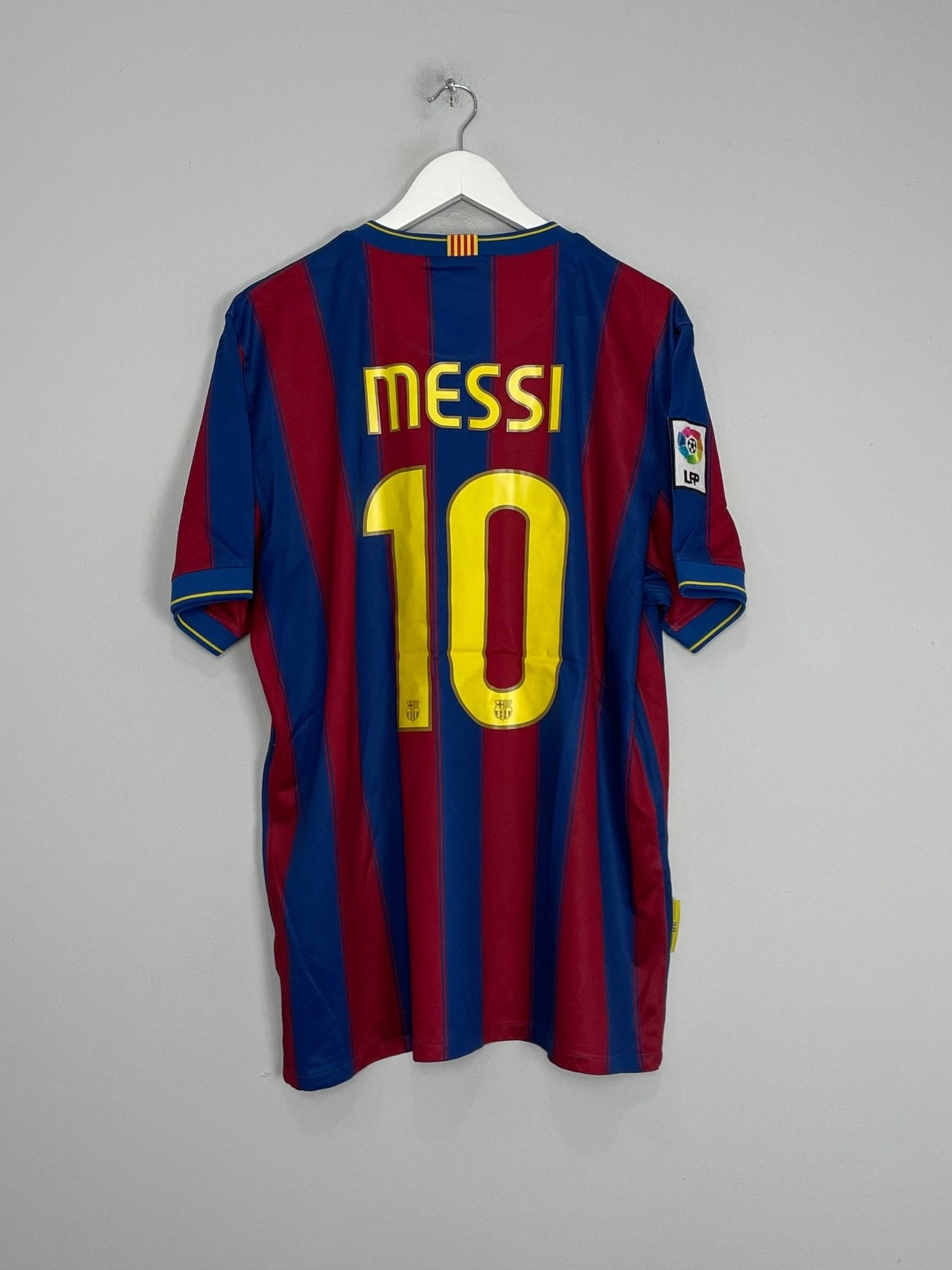 Shop 2009/10 BARCELONA MESSI #10 HOME SHIRT (XL) NIKE, classic football shirts, vintage football shirts & retro soccer jerseys at Cult Kits