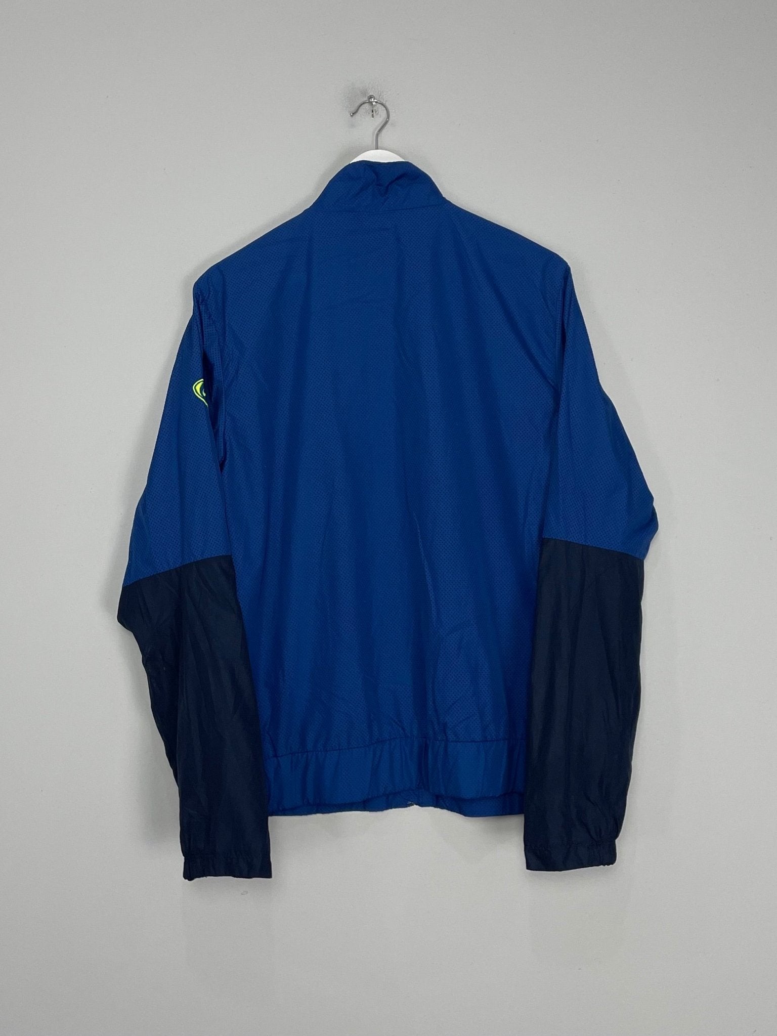 Shop 2009/10 BARCELONA TRACK JACKET (L) NIKE, classic football shirts, vintage football shirts & retro soccer jerseys at Cult Kits