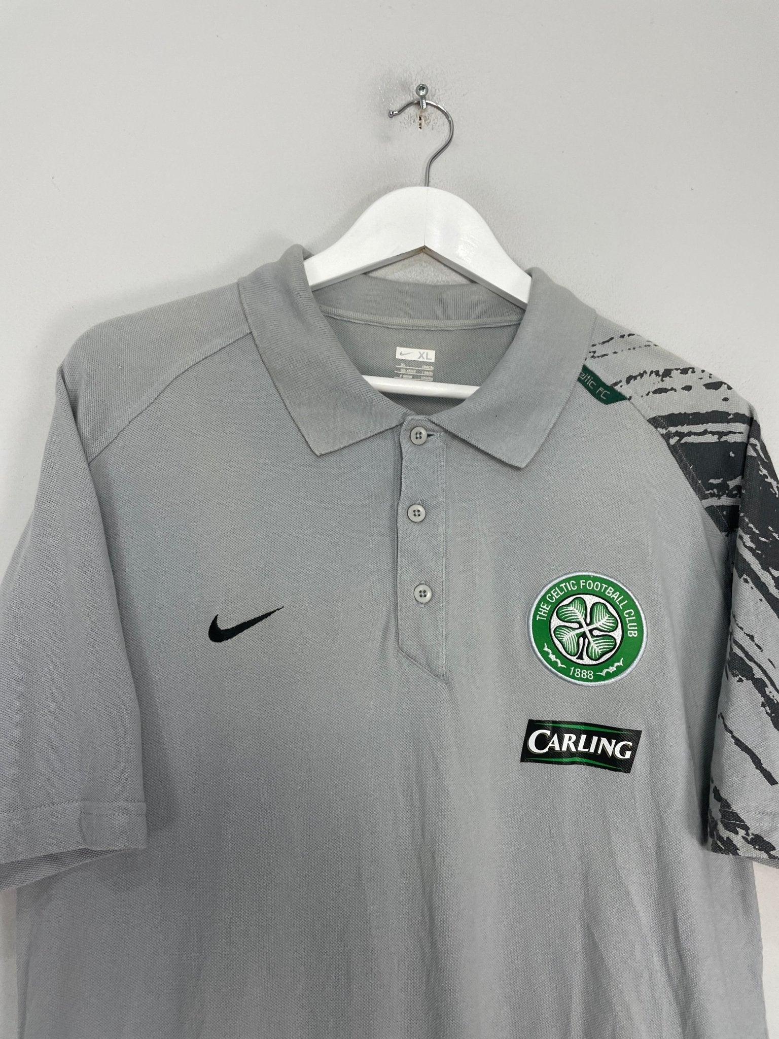 Shop 2009/10 CELTIC POLO SHIRT (XL) NIKE, classic football shirts, vintage football shirts & retro soccer jerseys at Cult Kits