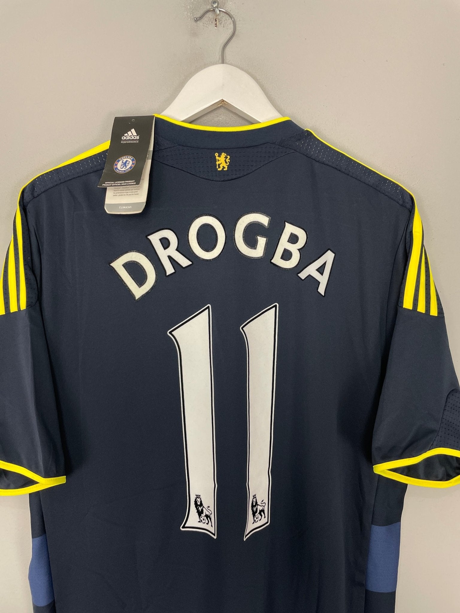 Shop 2009/10 CHELSEA DROGBA #11 AWAY SHIRT (L) ADIDAS, classic football shirts, vintage football shirts & retro soccer jerseys at Cult Kits