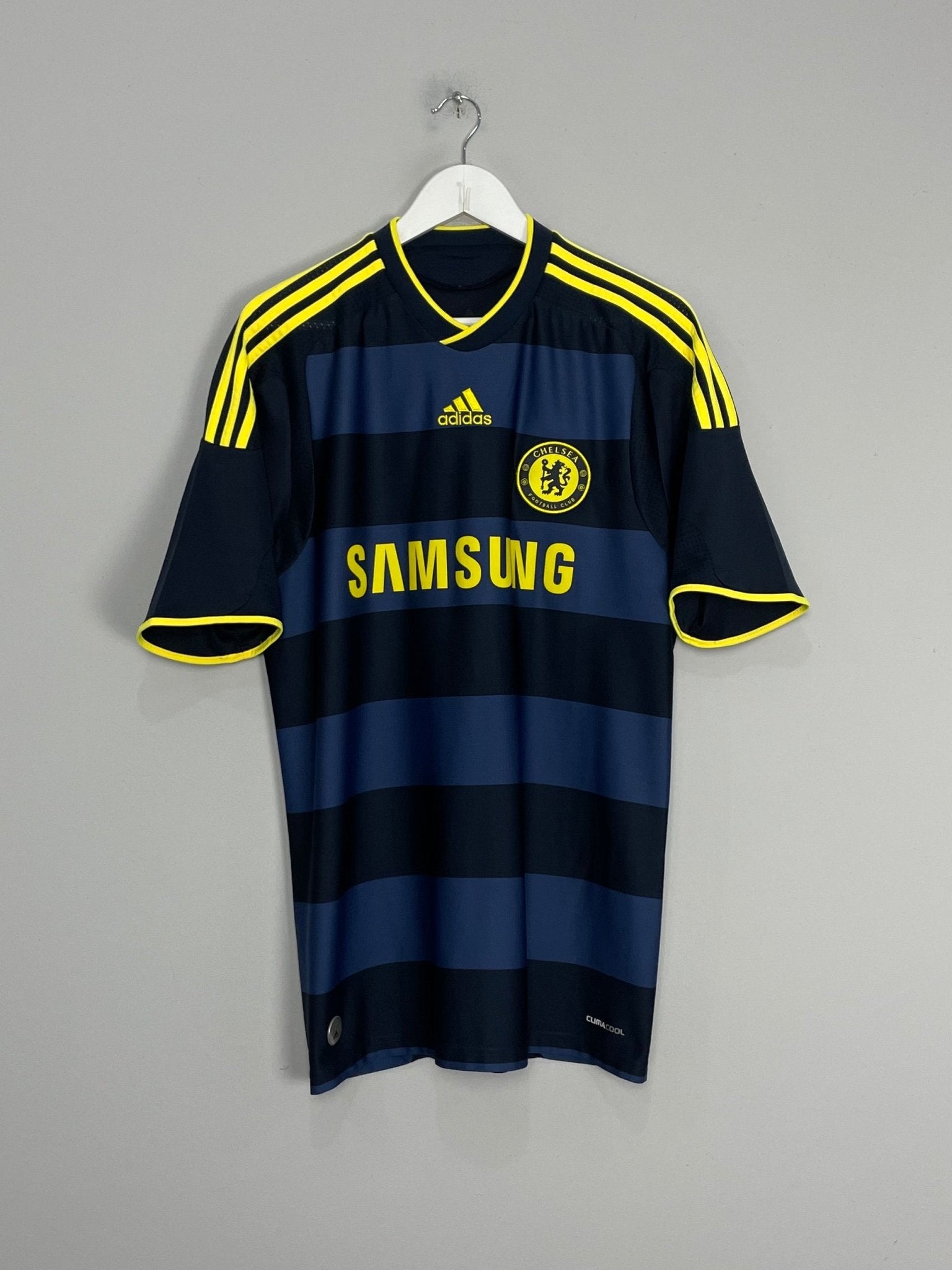Shop 2009/10 CHELSEA DROGBA #11 AWAY SHIRT (M) ADIDAS, classic football shirts, vintage football shirts & retro soccer jerseys at Cult Kits