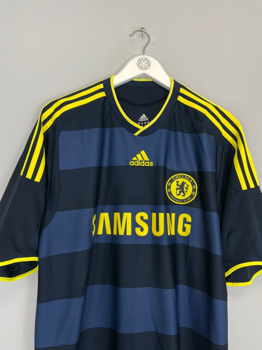 2009/10 CHELSEA DROGBA 11 AWAY SHIRT (XL) ADIDAS - Cult Kits - XL - Buy Vintage Football Shirts, Authentic Retro Football Shirts For Sale, Classic Football Shirts & Soccer Jersey