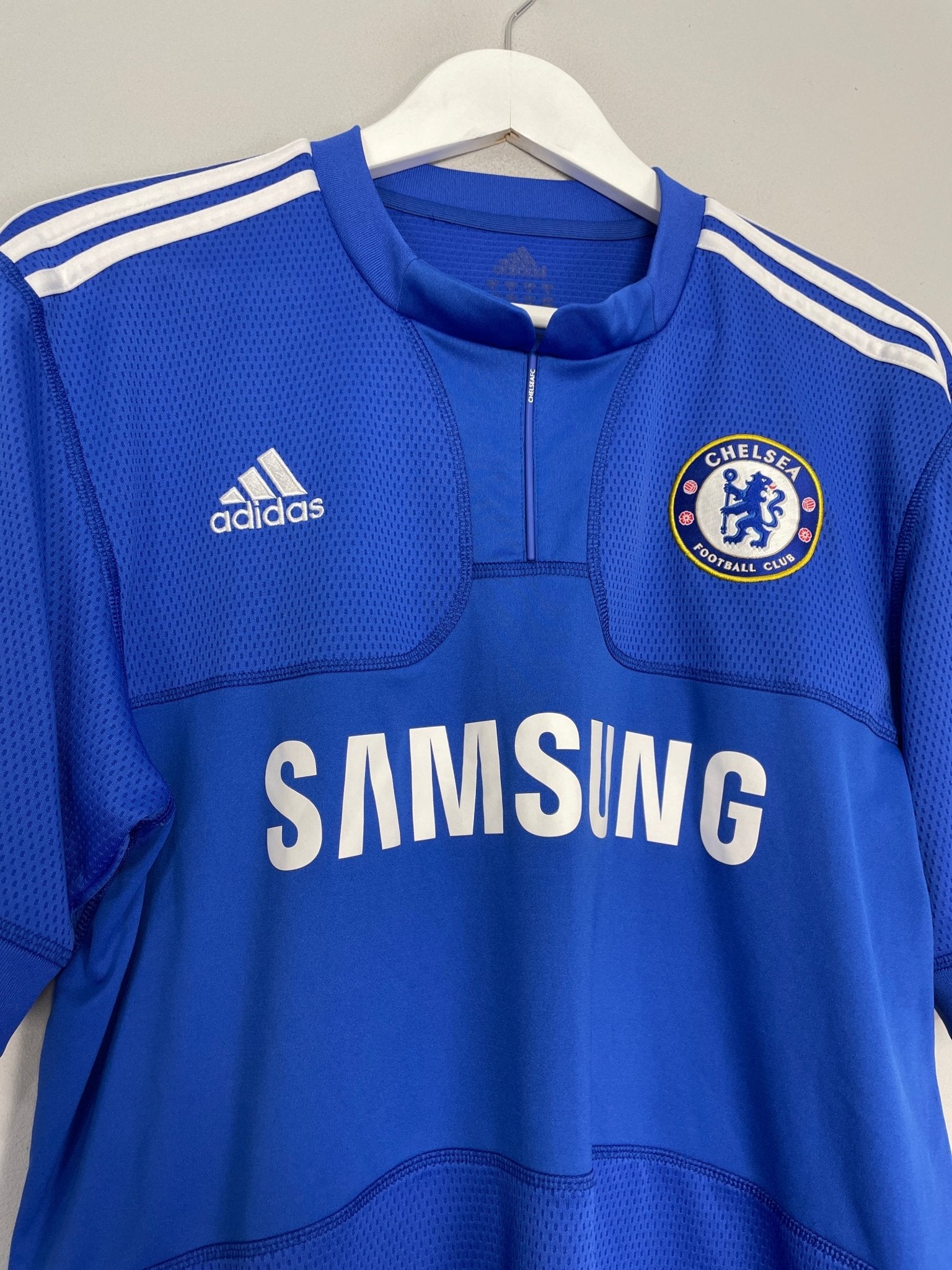 Shop 2009/10 CHELSEA DROGBA #11 HOME SHIRT (M) ADIDAS, classic football shirts, vintage football shirts & retro soccer jerseys at Cult Kits