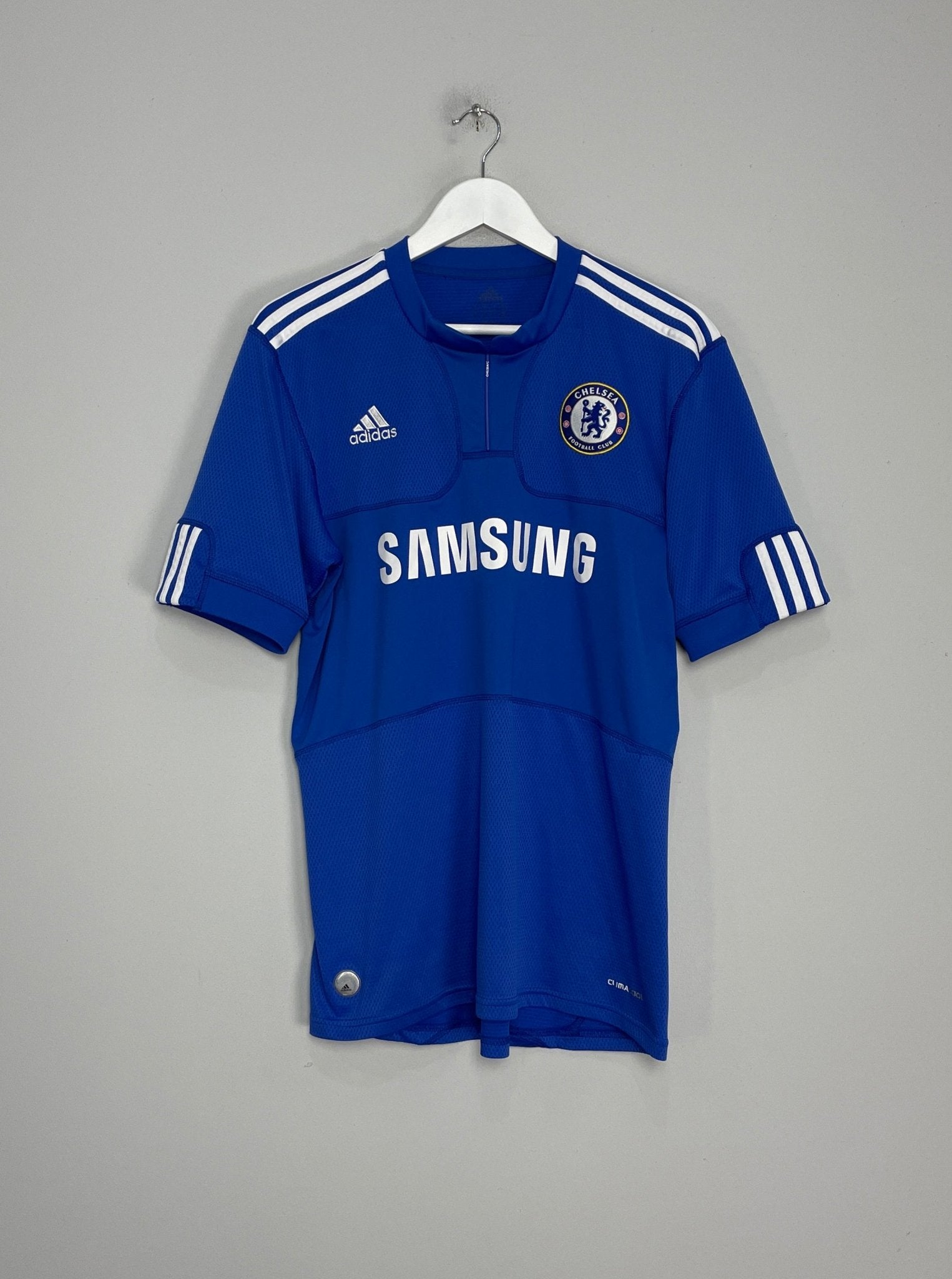 Shop 2009/10 CHELSEA DROGBA #11 HOME SHIRT (M) ADIDAS, classic football shirts, vintage football shirts & retro soccer jerseys at Cult Kits