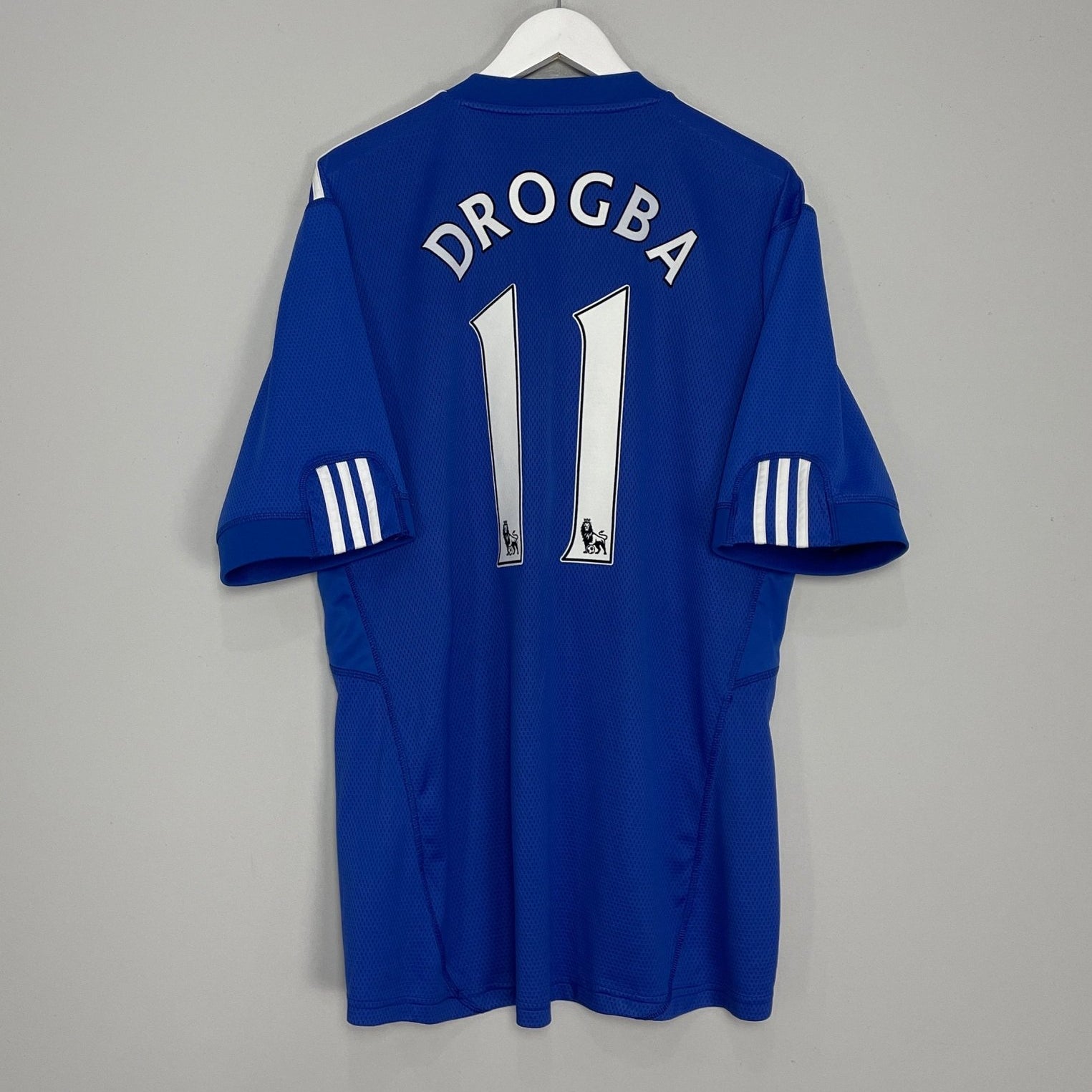 Shop 2009/10 CHELSEA DROGBA #11 HOME SHIRT (XL) ADIDAS, classic football shirts, vintage football shirts & retro soccer jerseys at Cult Kits