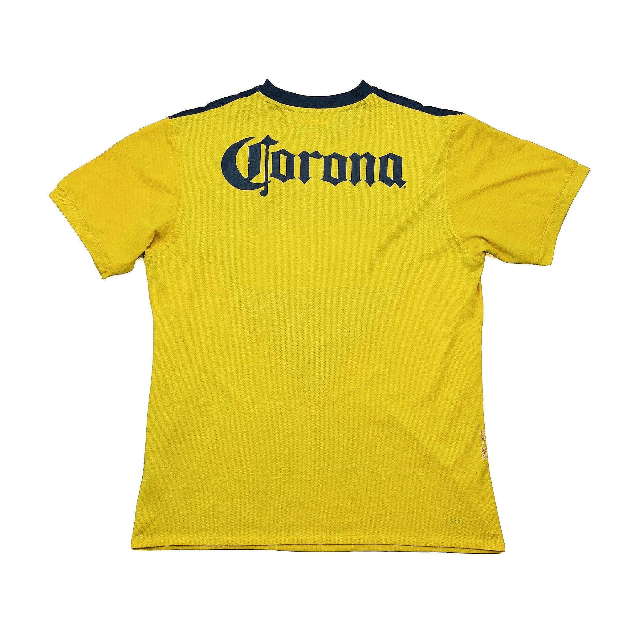 Buy 2009/10 Club America Home Shirt (XL) Nike ~ Free worldwide shipping available ~ Authentic Vintage Football Shirts from Cult Kits