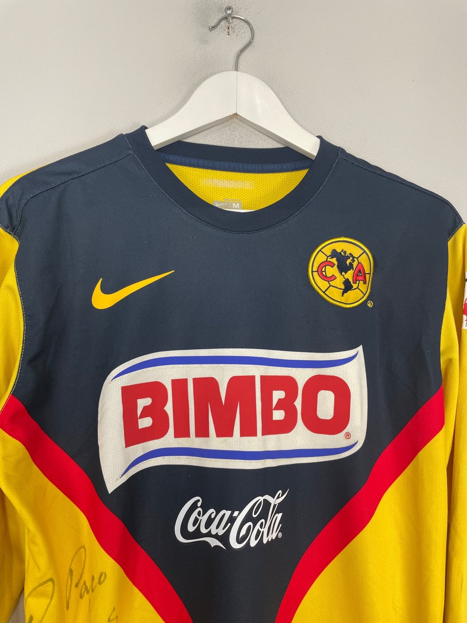 Shop 2009/10 CLUB AMERICA P.PARDO #13 *PLAYER ISSUE* SIGNED HOME SHIRT (M) NIKE, classic football shirts, vintage football shirts & retro soccer jerseys at Cult Kits
