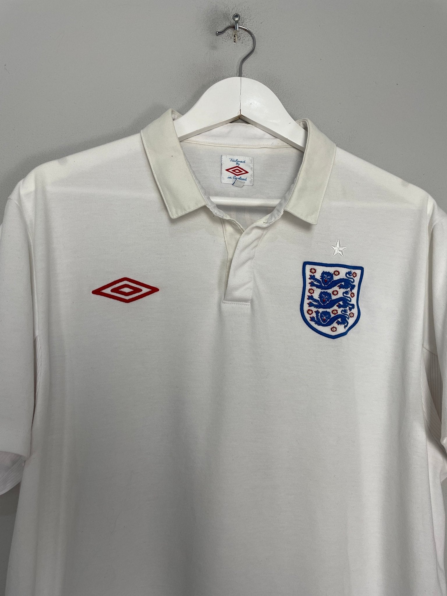 Shop 2009/10 ENGLAND CROUCH #9 HOME SHIRT (XL) UMBRO, classic football shirts, vintage football shirts & retro soccer jerseys at Cult Kits