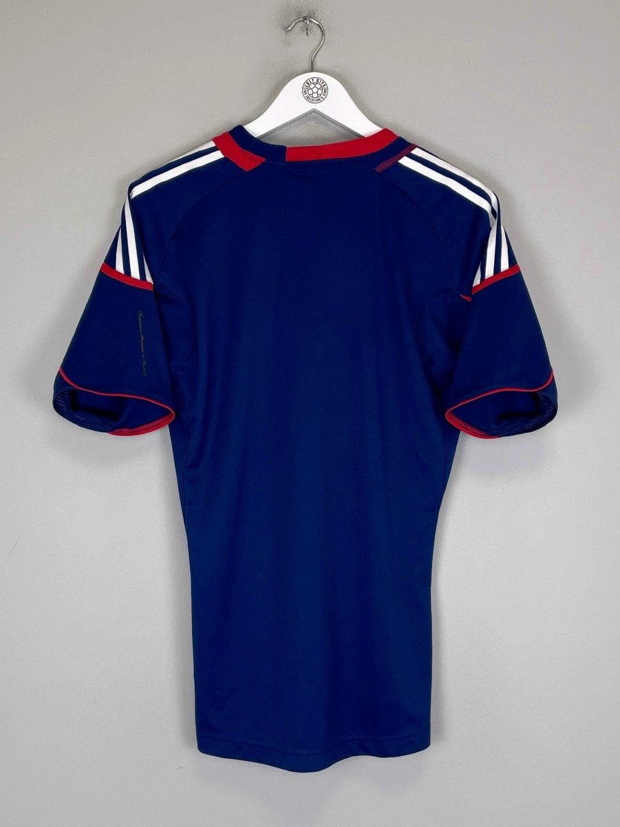 2009/10 FRANCE TRAINING SHIRT (M) ADIDAS - Cult Kits - Medium - Buy Vintage Football Shirts, Authentic Retro Football Shirts For Sale, Classic Football Shirts & Soccer Jersey