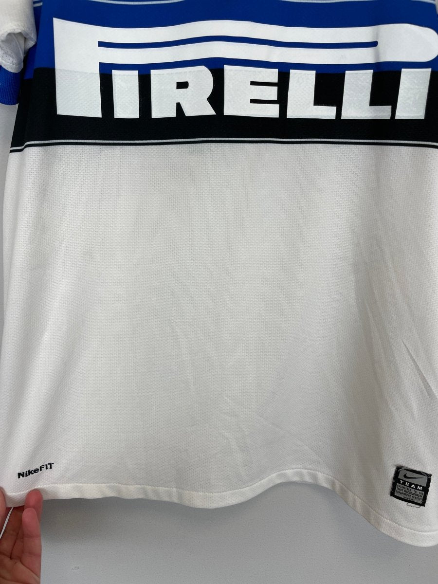 2009/10 INTER MILAN ETO'O 9 AWAY SHIRT (S) NIKE - Cult Kits - Small - Buy Vintage Football Shirts, Authentic Retro Football Shirts For Sale, Classic Football Shirts & Soccer Jersey