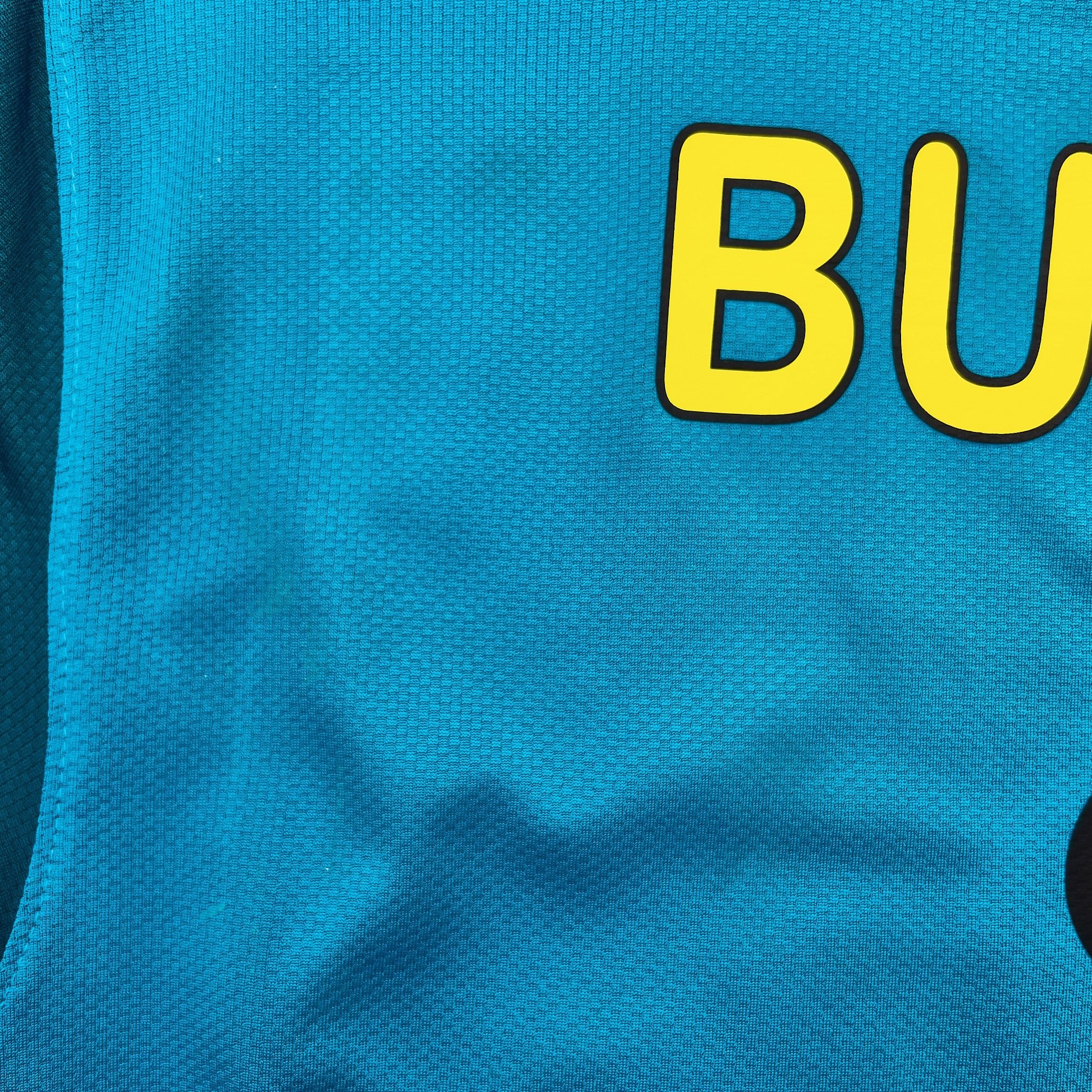 Buy 2009/10 Juventus Buffon 1 *BNWT with Defects* GK Shirt (XL) Nike ~ Free worldwide shipping ~ Authentic Vintage Football Shirts from Cult Kits