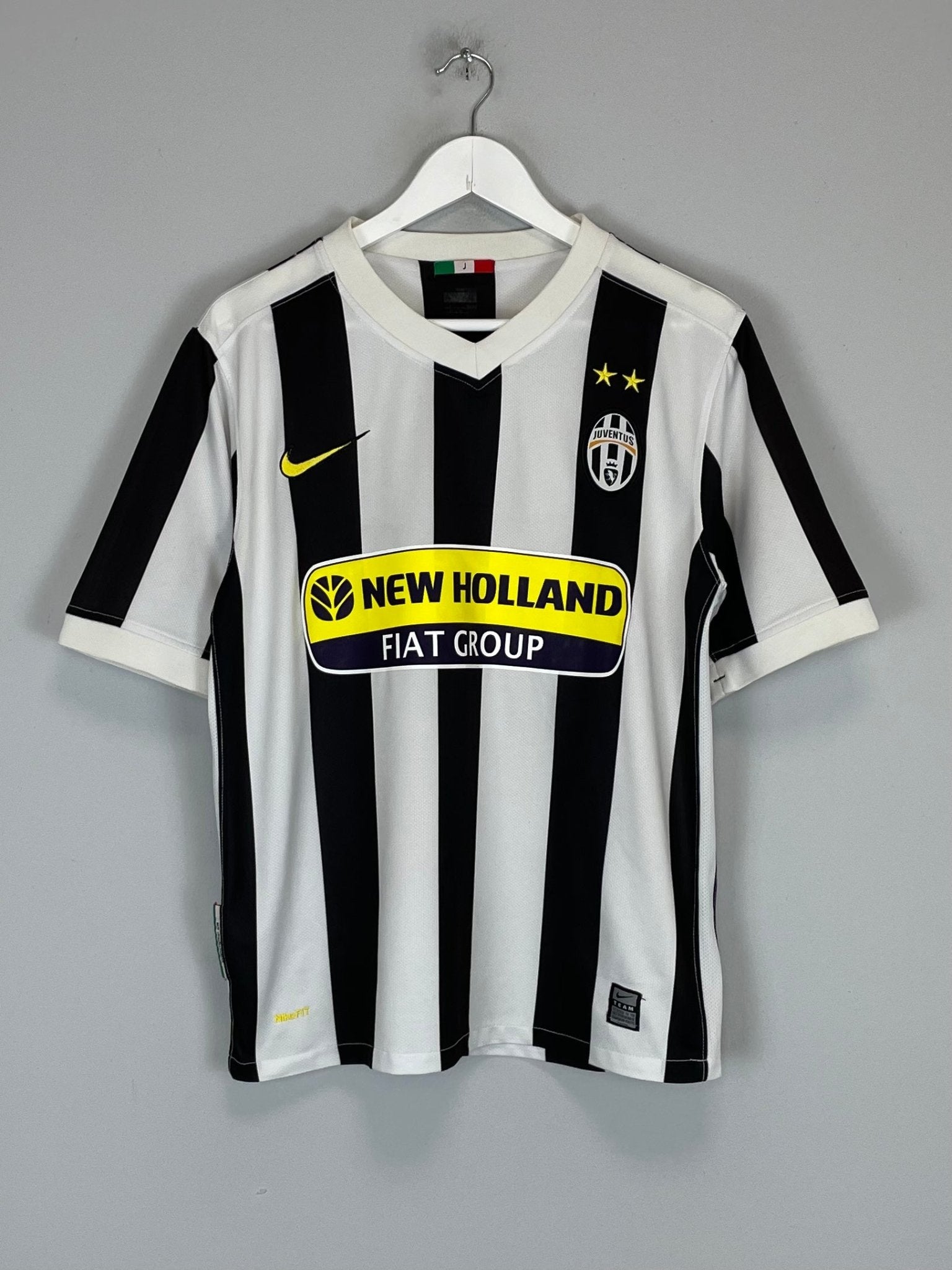 Shop 2009/10 JUVENTUS CANNAVARO #5 HOME SHIRT (S) NIKE, classic football shirts, vintage football shirts & retro soccer jerseys at Cult Kits