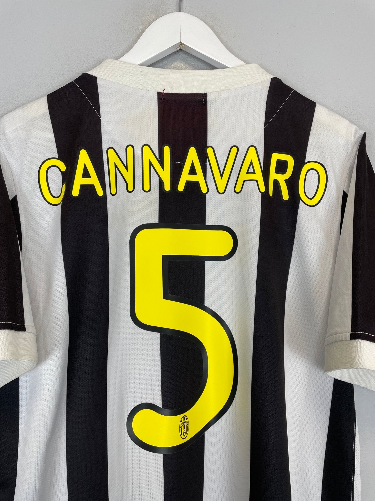Shop 2009/10 JUVENTUS CANNAVARO #5 HOME SHIRT (S) NIKE, classic football shirts, vintage football shirts & retro soccer jerseys at Cult Kits