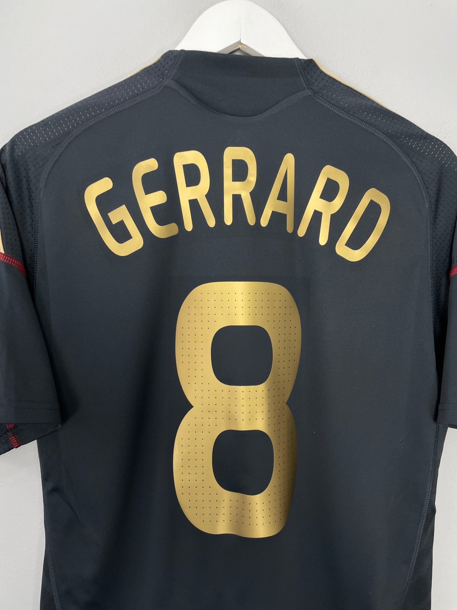 Shop 2009/10 LIVERPOOL GERRARD #8 AWAY SHIRT (M) ADIDAS, classic football shirts, vintage football shirts & retro soccer jerseys at Cult Kits