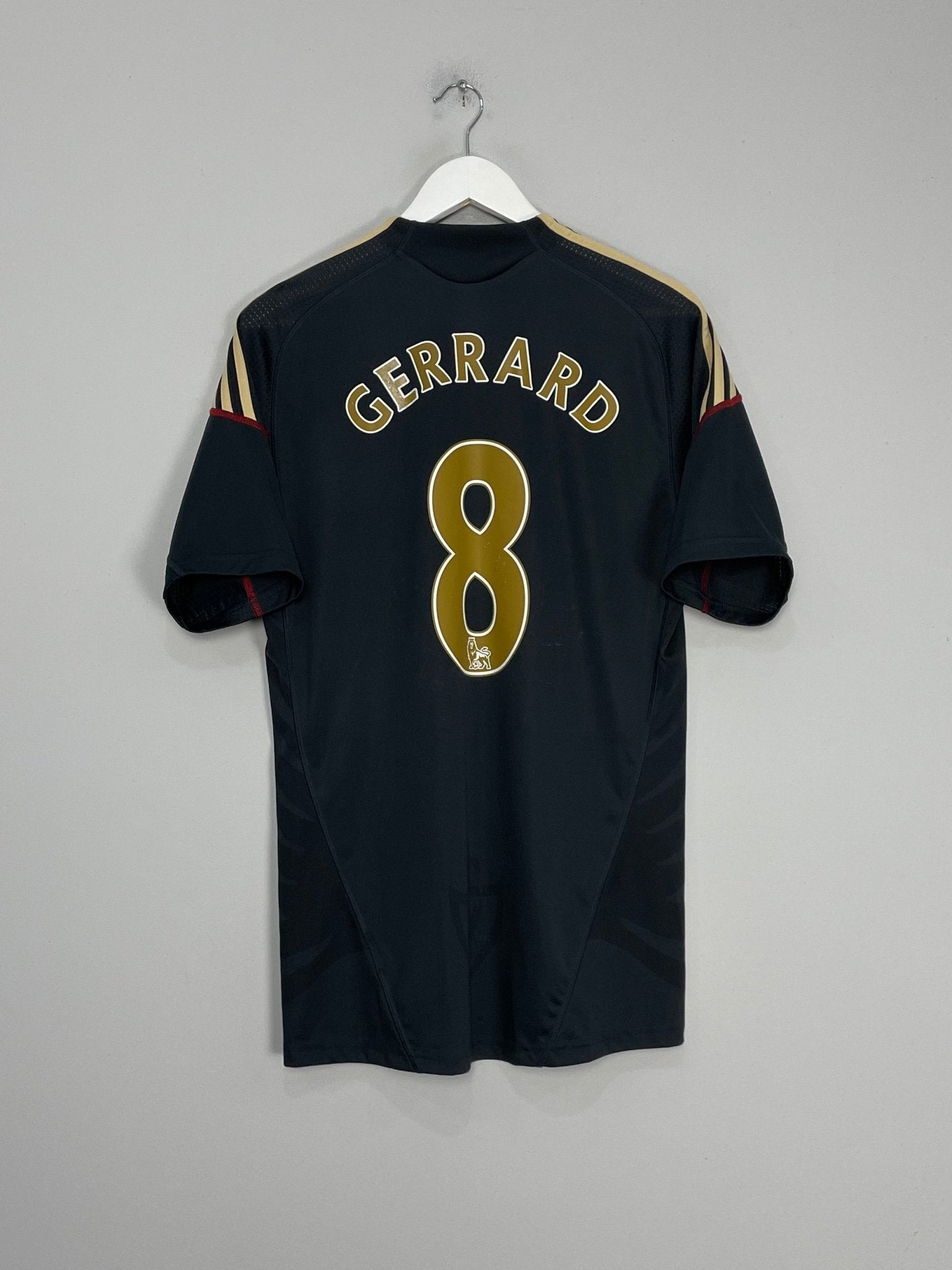 Shop 2009/10 LIVERPOOL GERRARD #8 AWAY SHIRT (M) ADIDAS, classic football shirts, vintage football shirts & retro soccer jerseys at Cult Kits